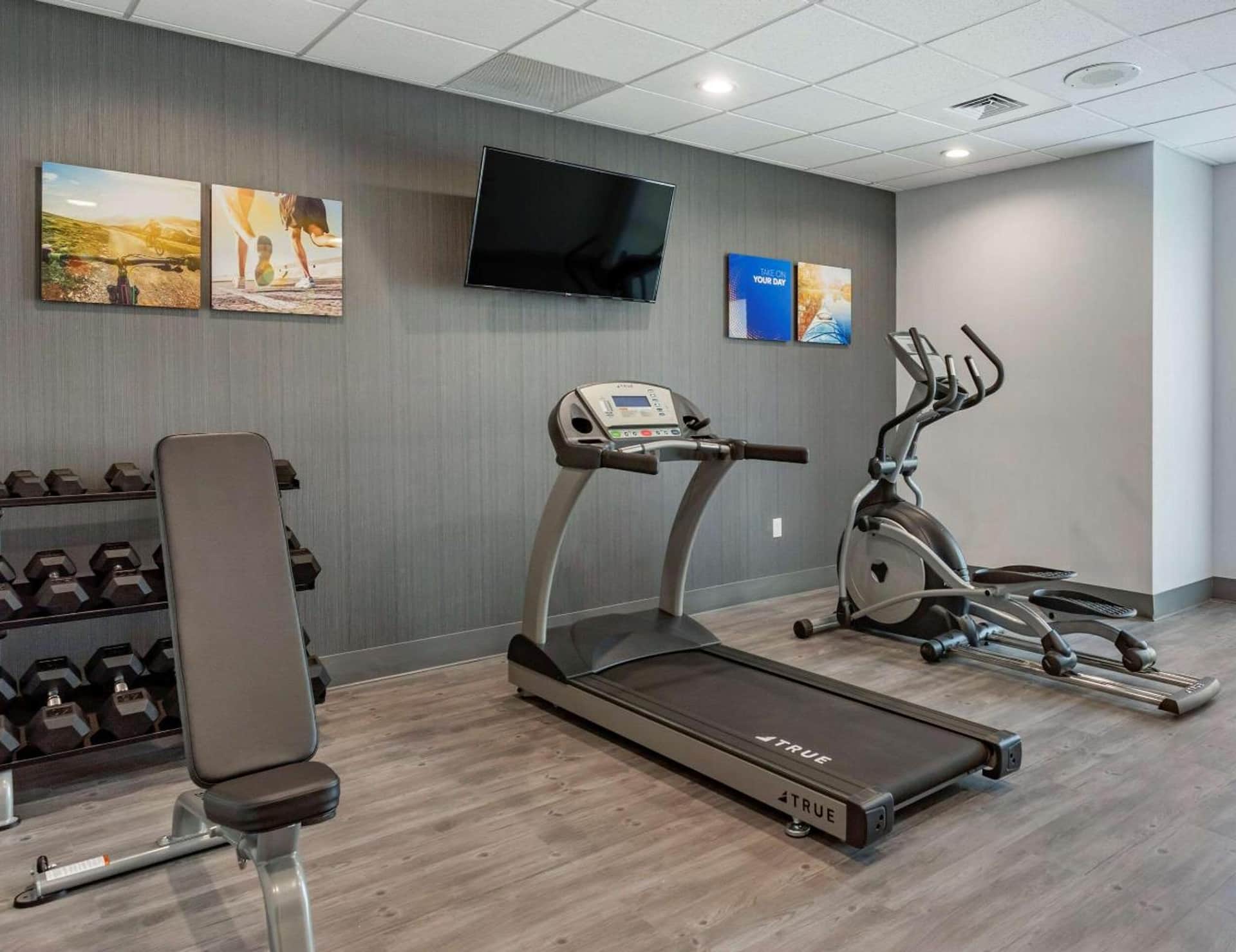 Comfort Inn & Suites