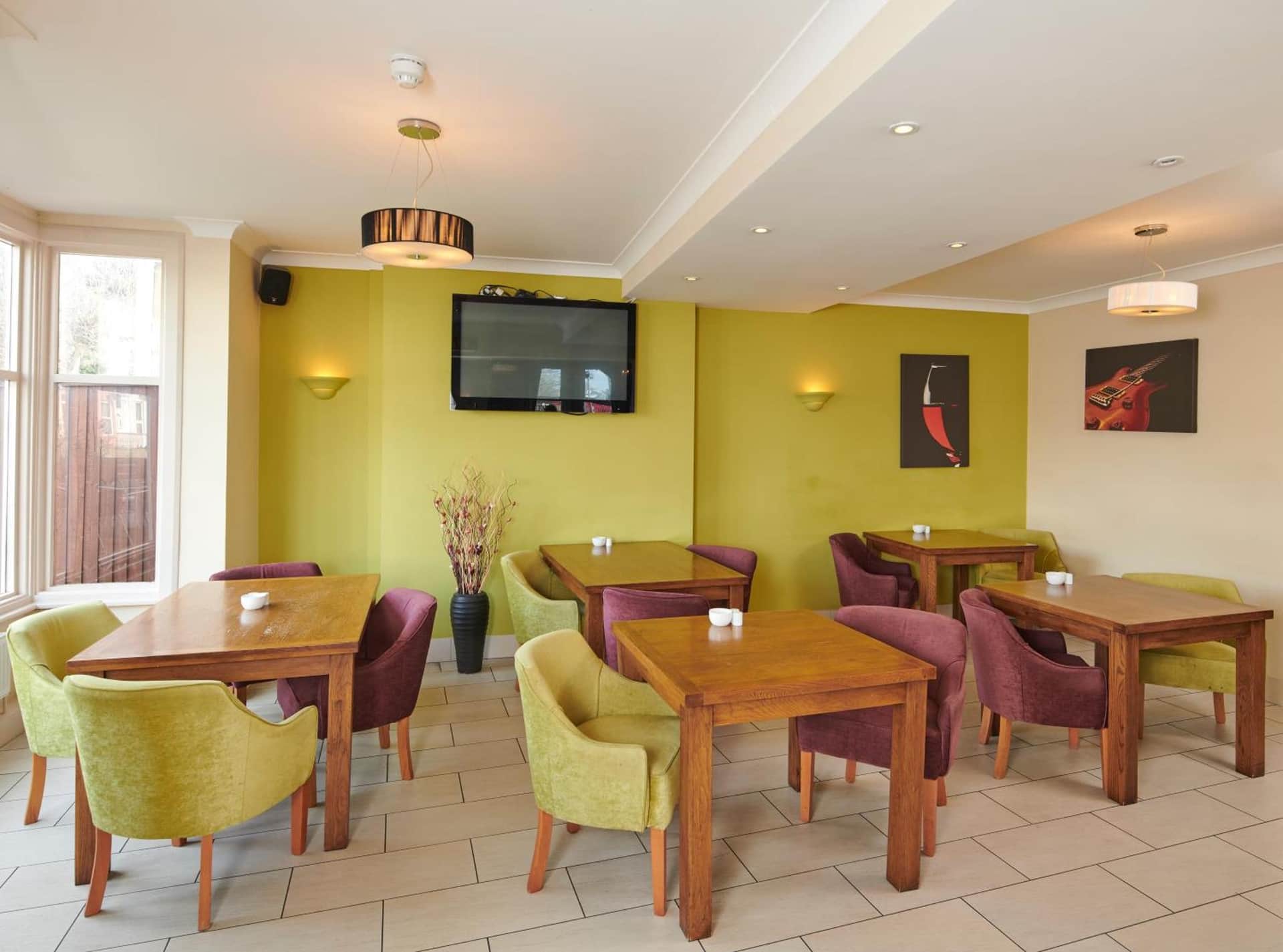Revado Hotel