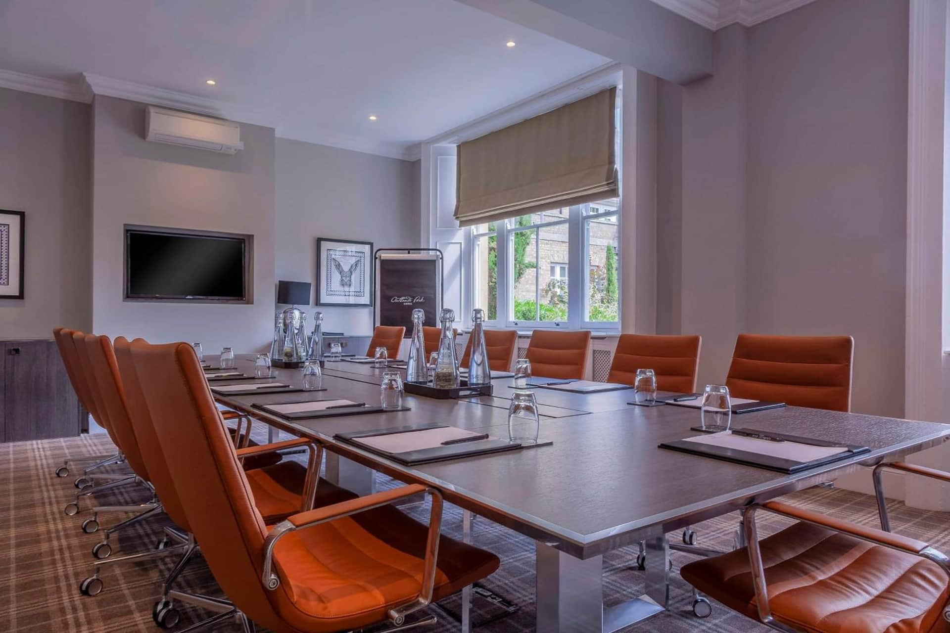Oatlands Park Hotel