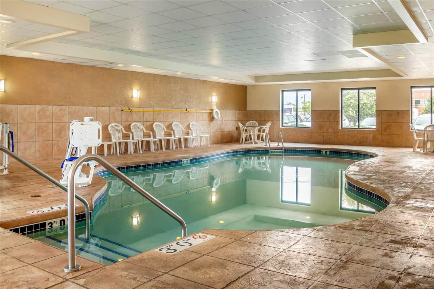 Sleep Inn & Suites Milwaukee Airport