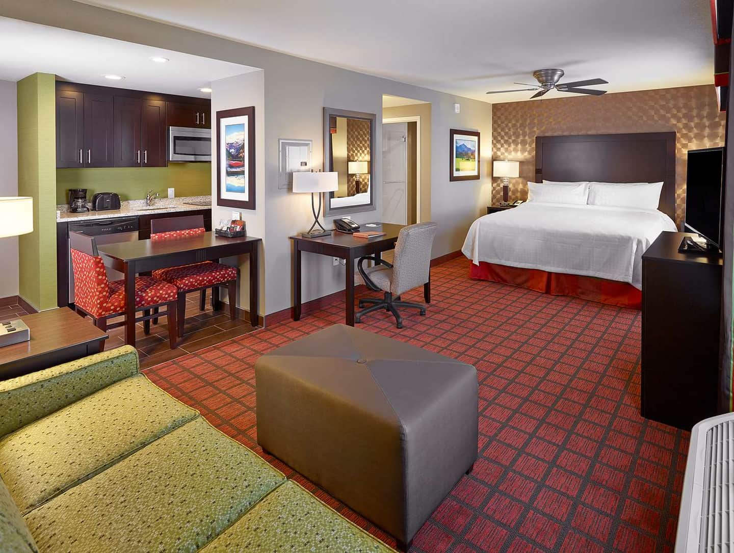 Homewood Suites by Hilton Calgary-Airport