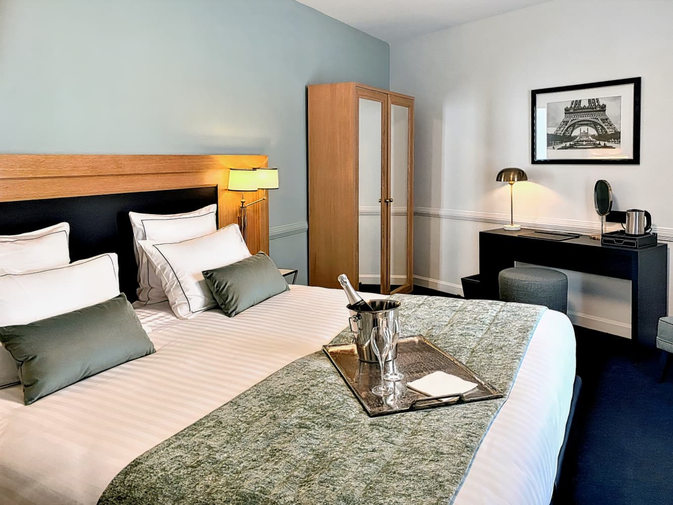 Le Cercle Tour Eiffel