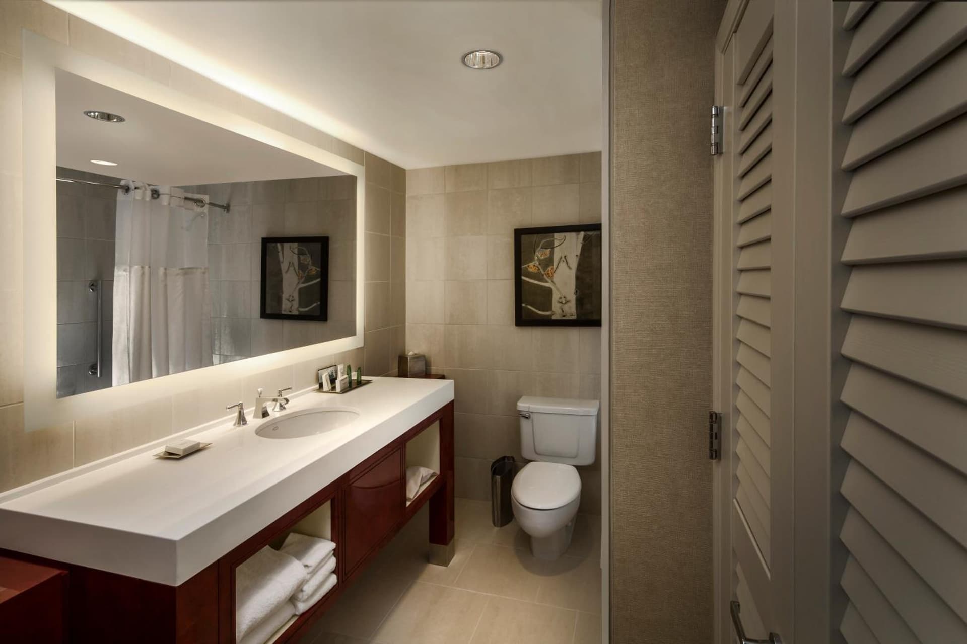 Hilton Anatole