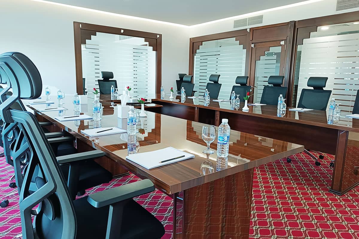 Emirates Grand Hotel