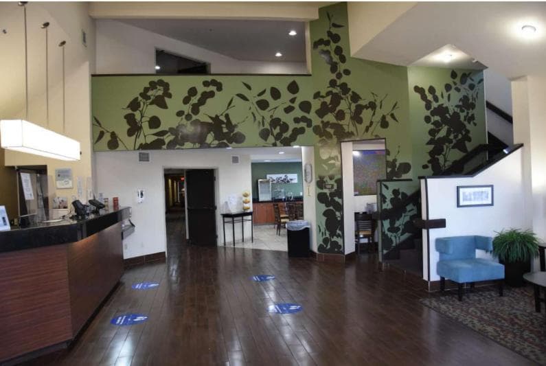 Sky Harbor Airport Inn