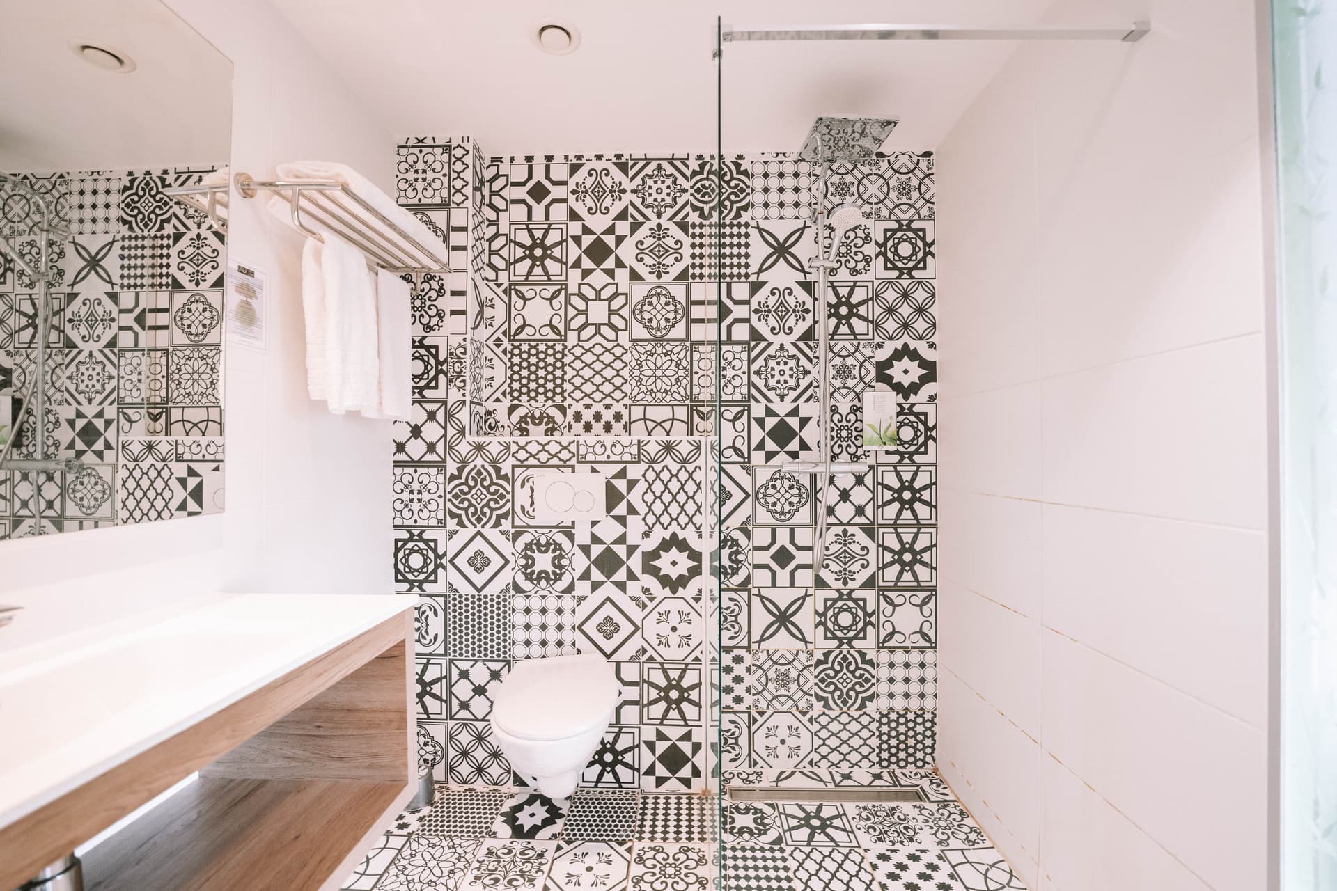 Utopia Hotel Mons