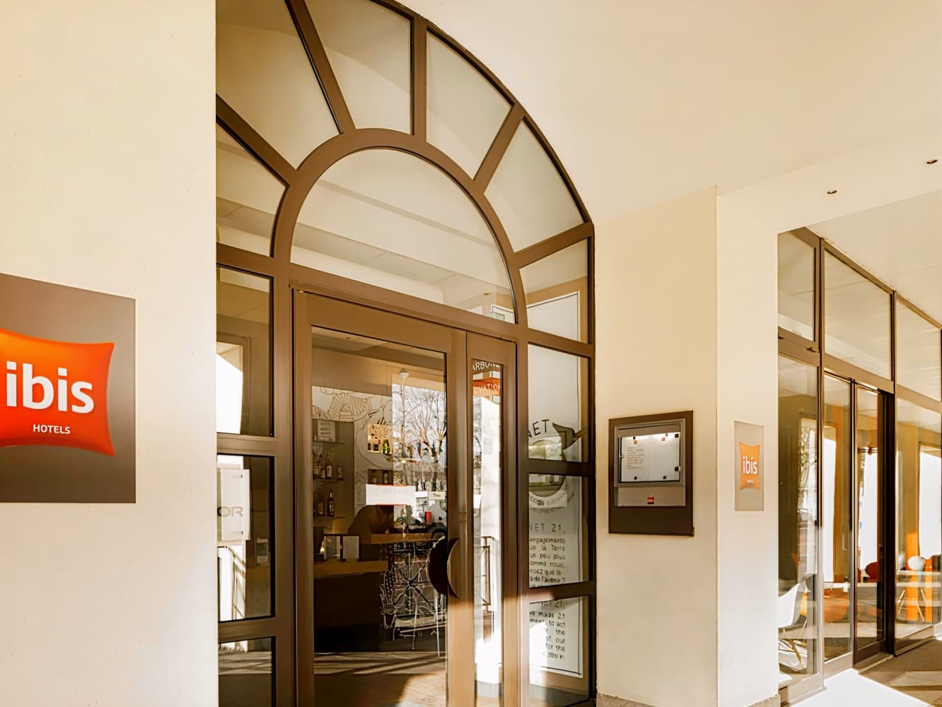 ibis Versailles Château