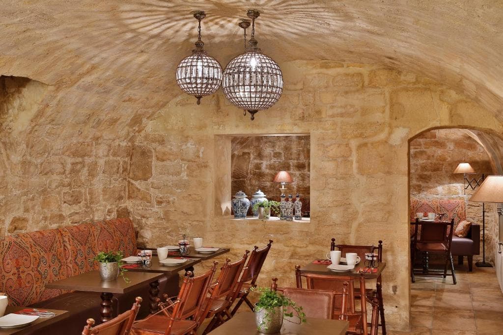 R. Kipling Hotel by Happyculture