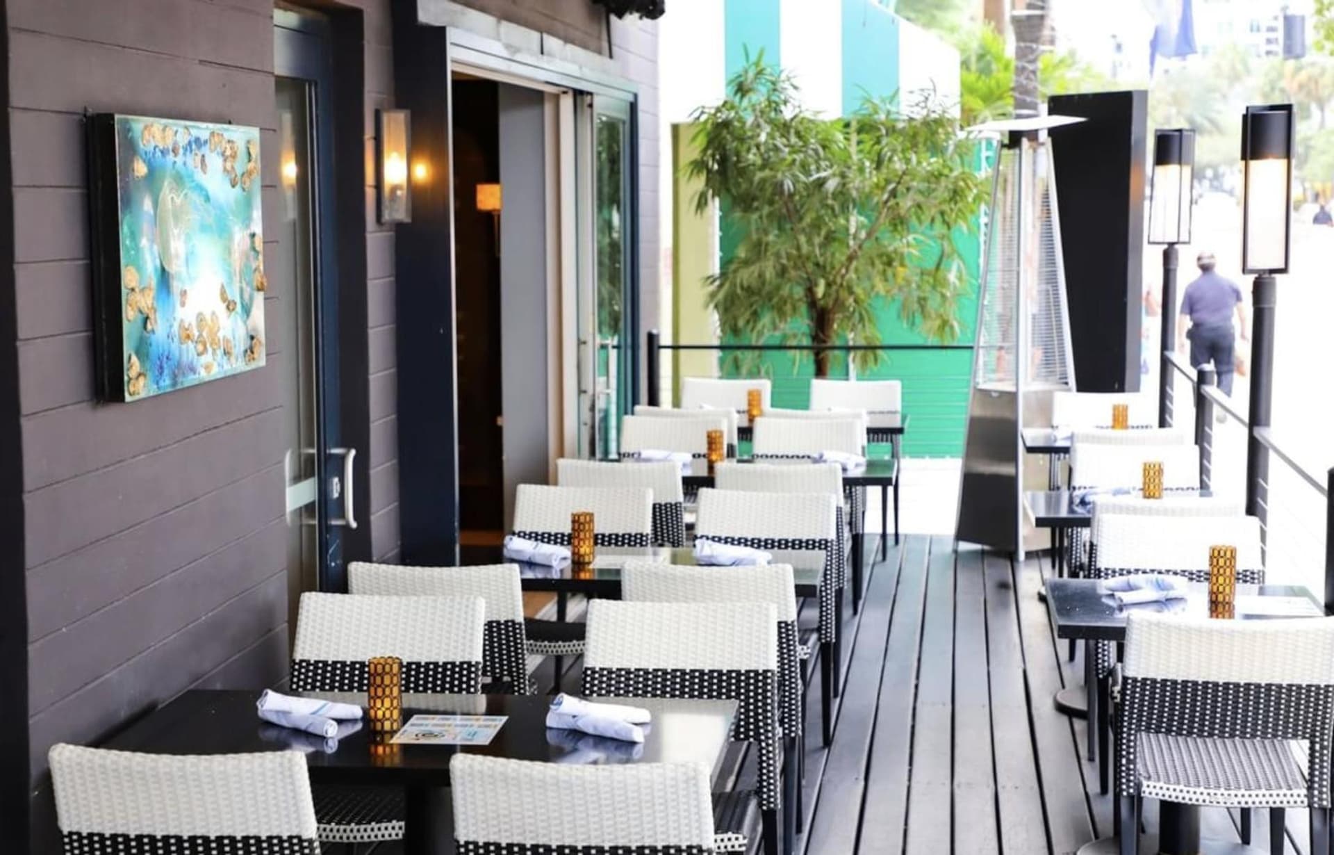 Riverside Hotel