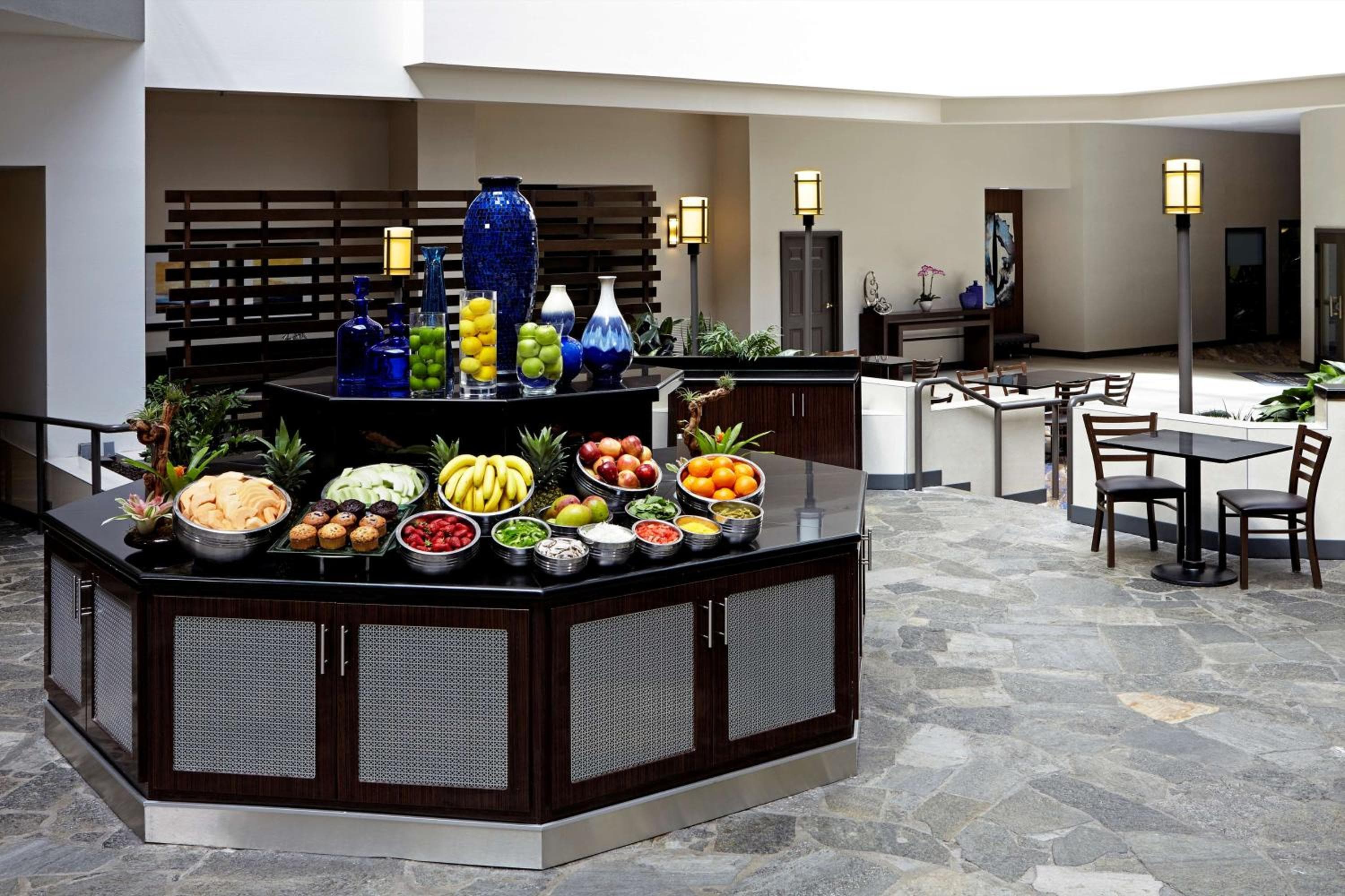 Embassy Suites by Hilton Los Angeles International Airport North