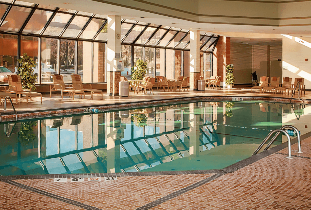 Crowne Plaza Aire MSP Airport - Mall of America