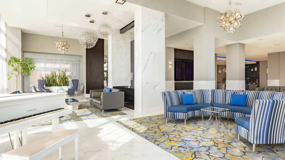 Embassy Suites by Hilton Toronto Airport