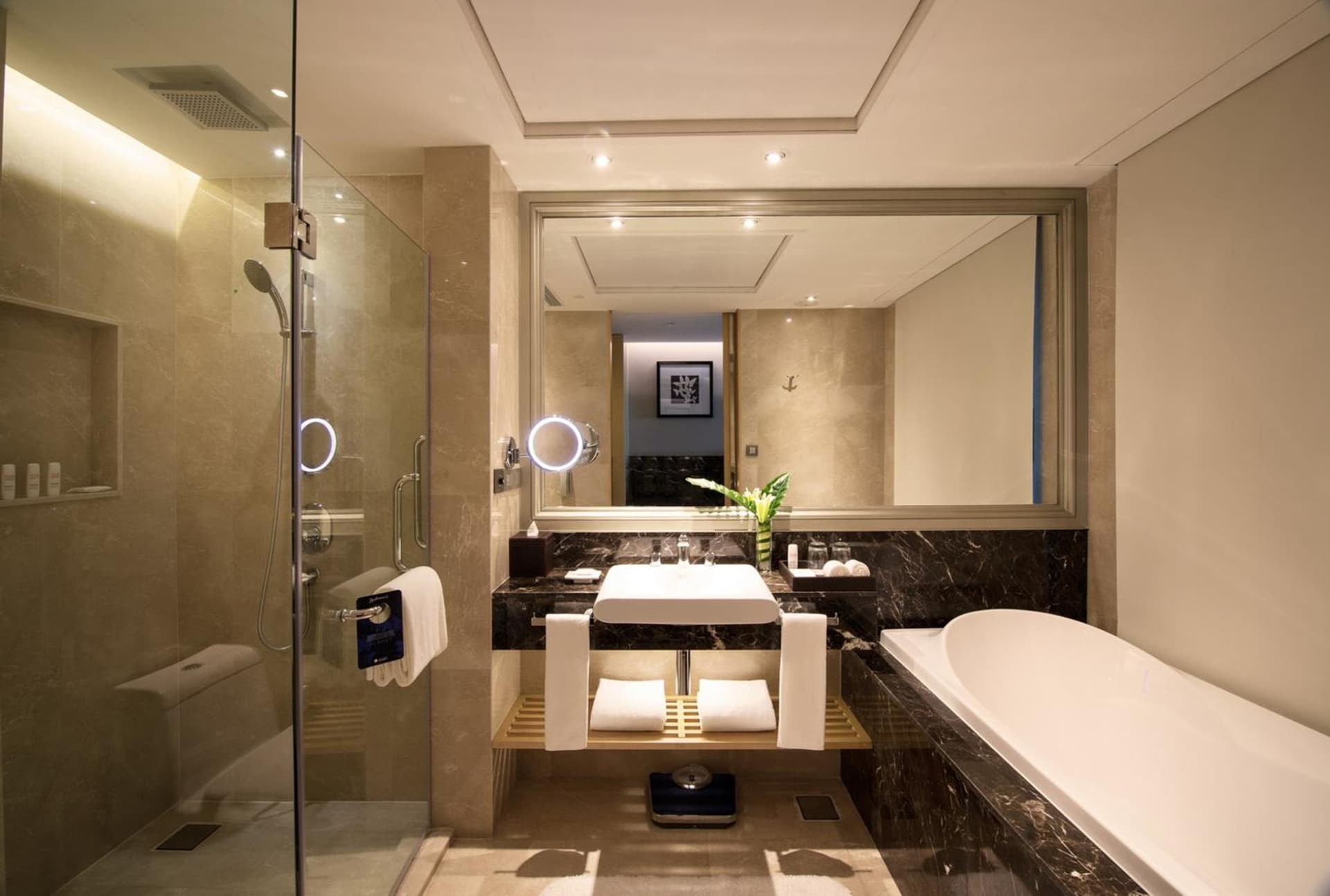 Radisson Blu Plaza Bangkok