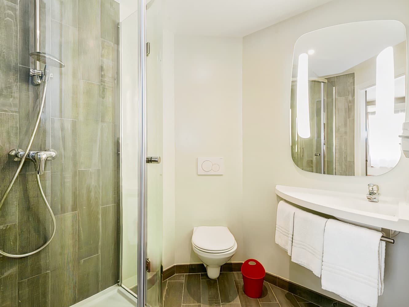 ibis Granada