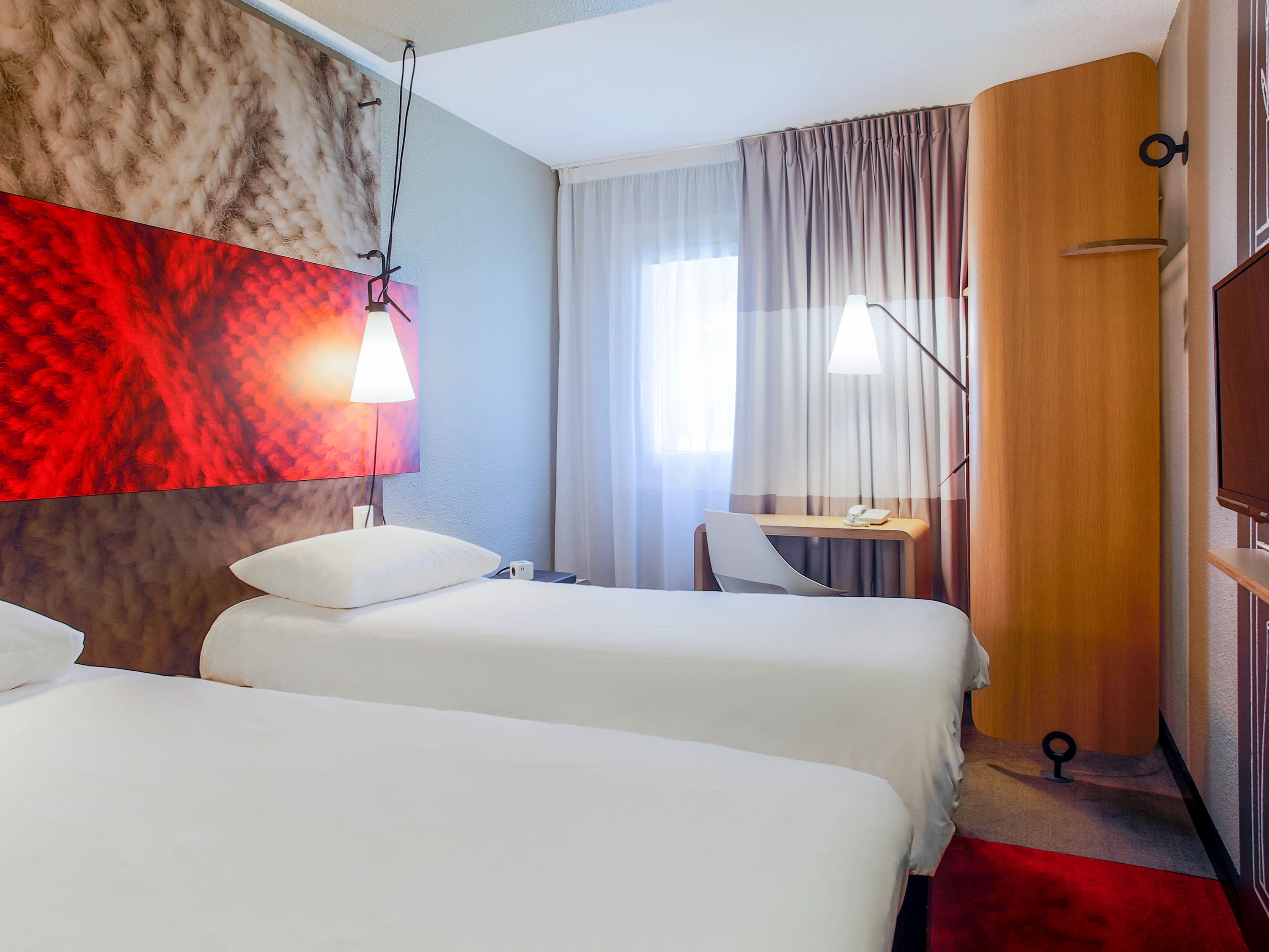 ibis Carcassonne East La Cité