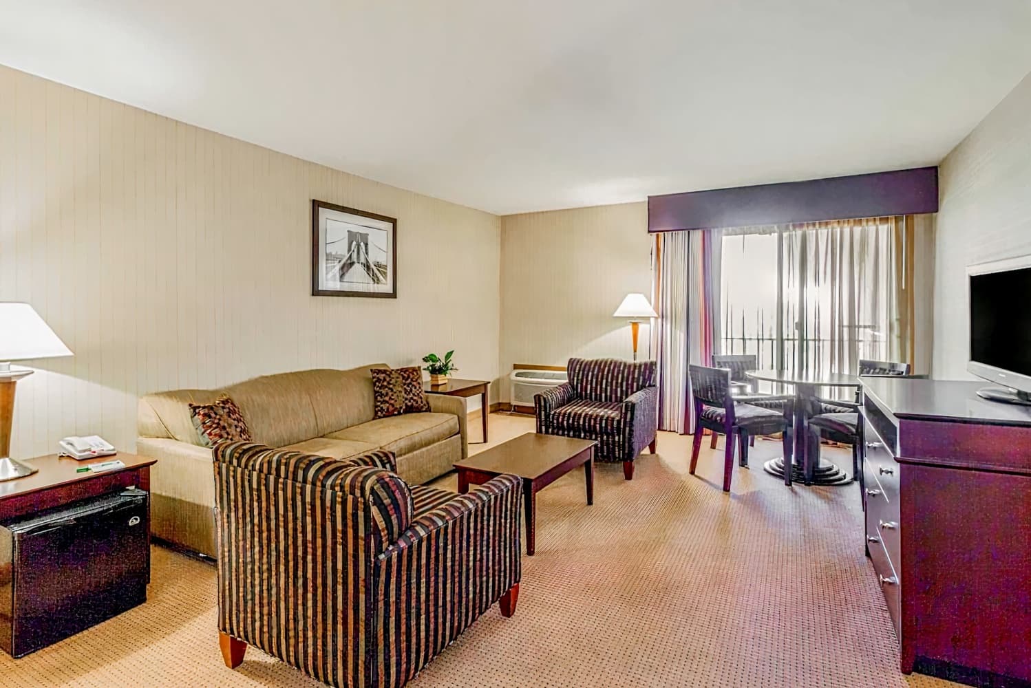 Wyndham Garden Newark Airport
