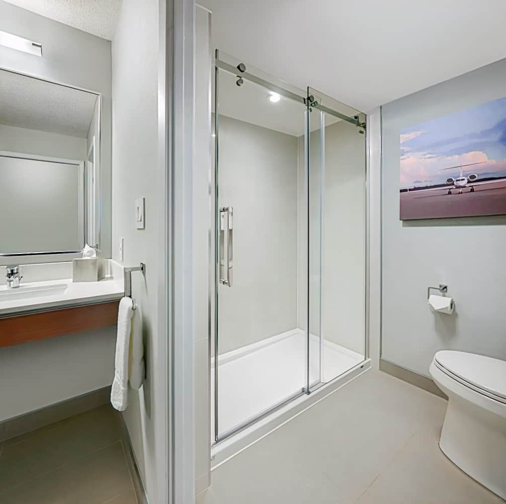 Radisson Suite Hotel Toronto Airport