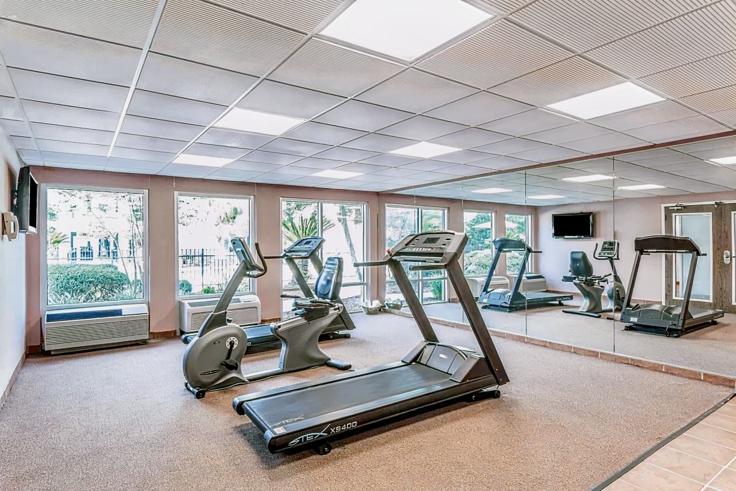 Ramada by Wyndham Luling