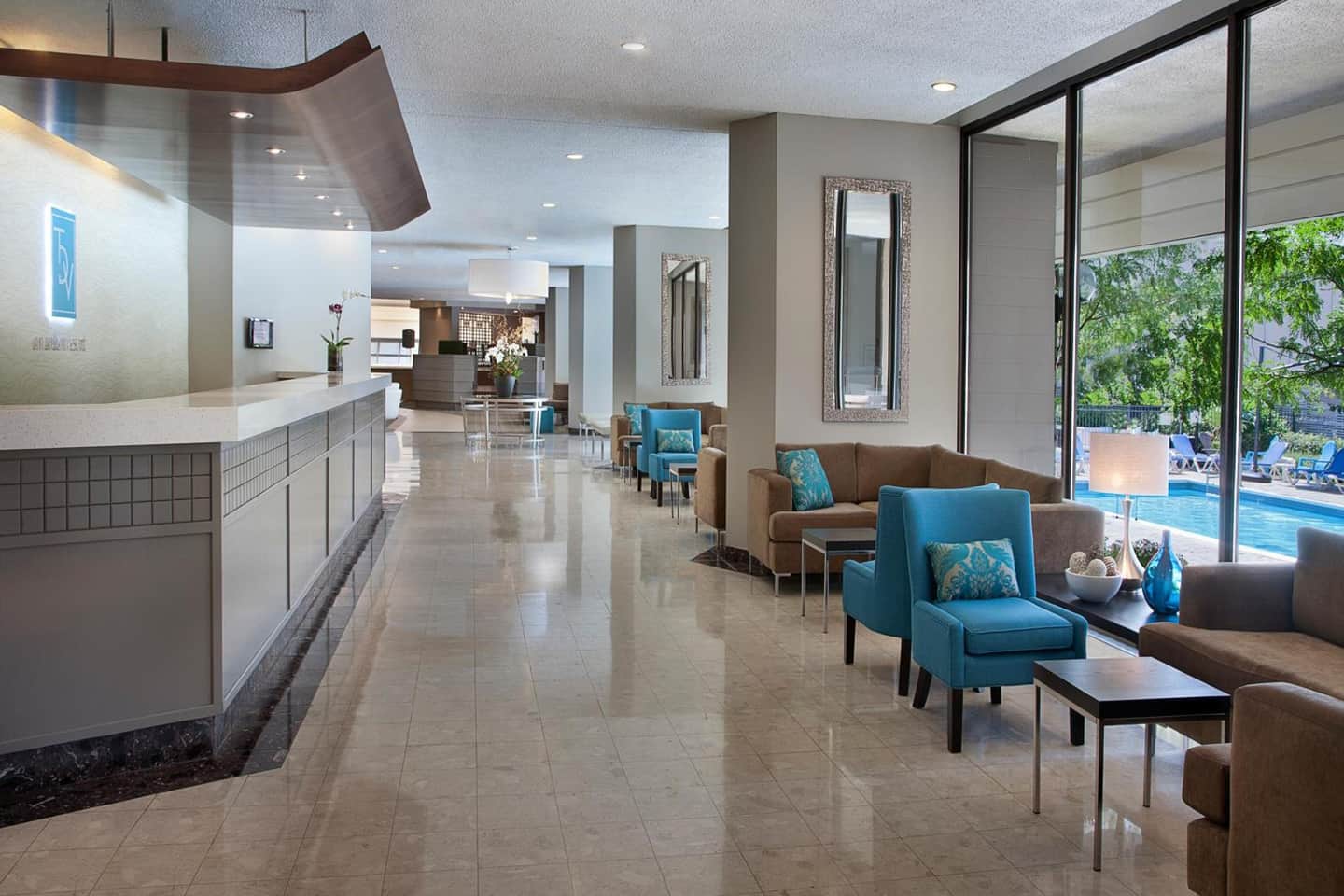 Toronto Don Valley Hotel & Suites