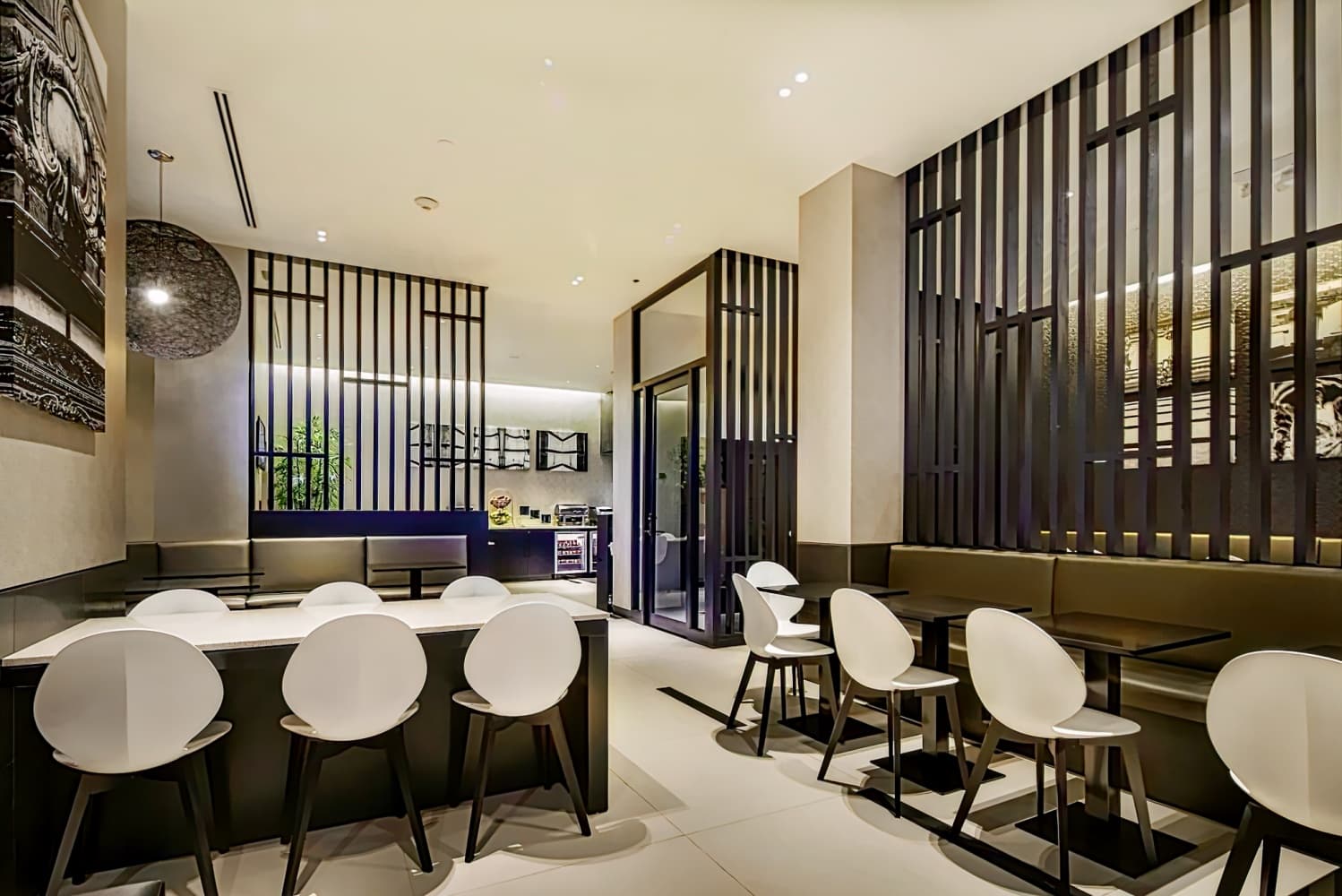 The Hotel at Fifth Avenue