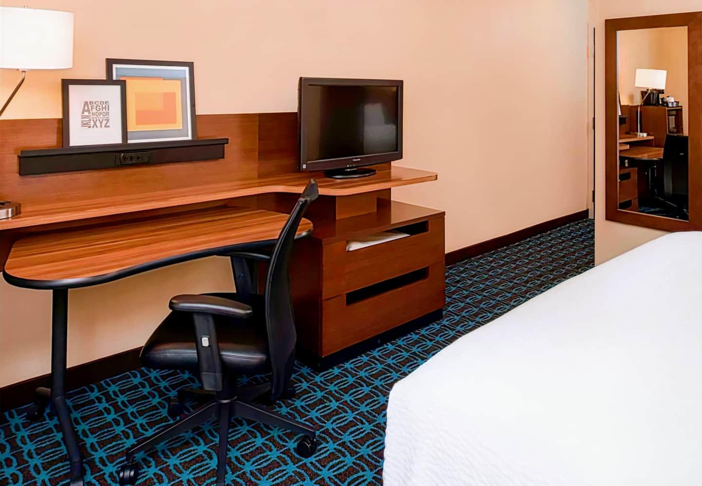 Fairfield Inn & Suites by Marriott Orlando Airport