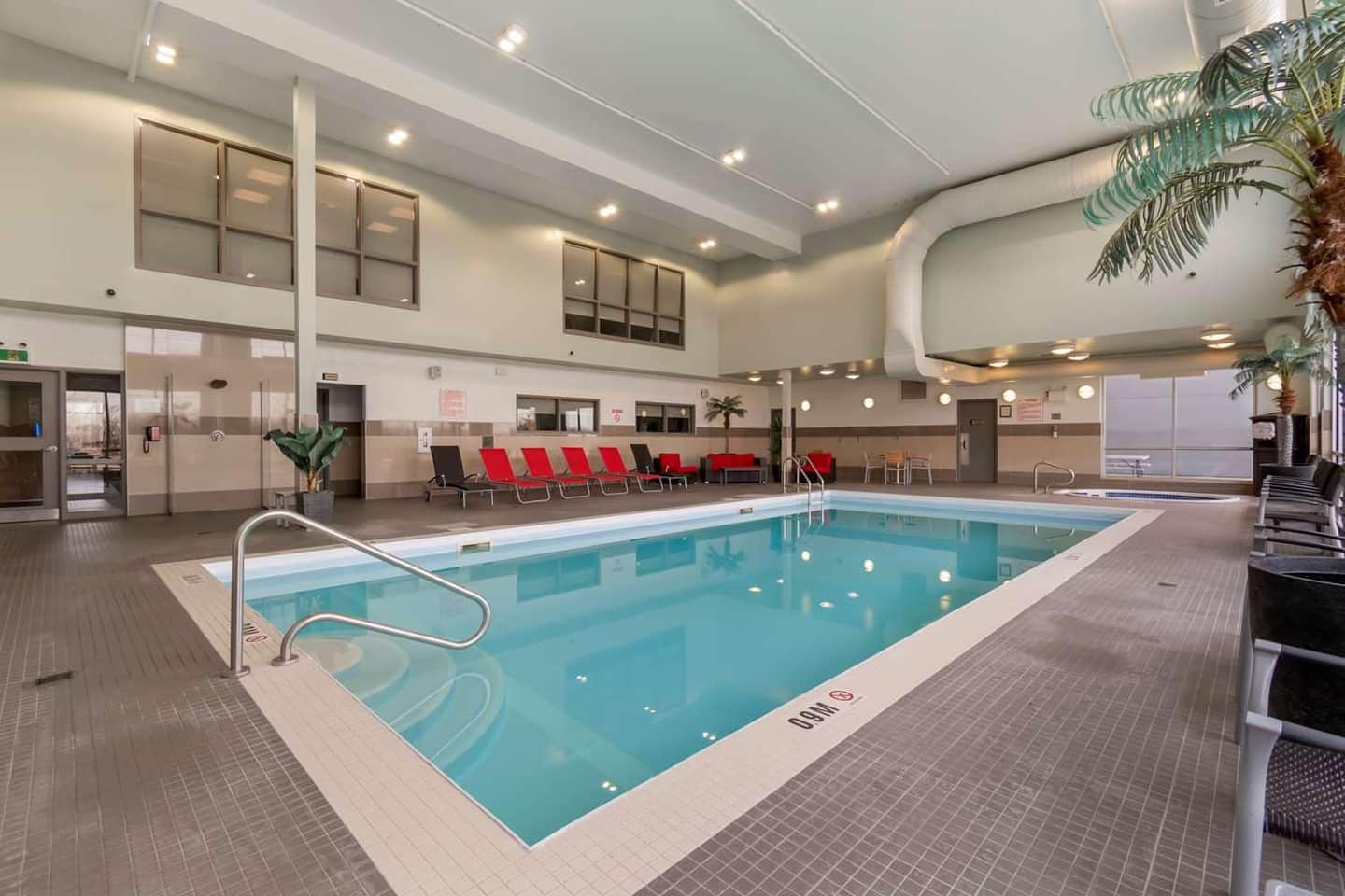 Best Western Plus Airport Inn & Suites
