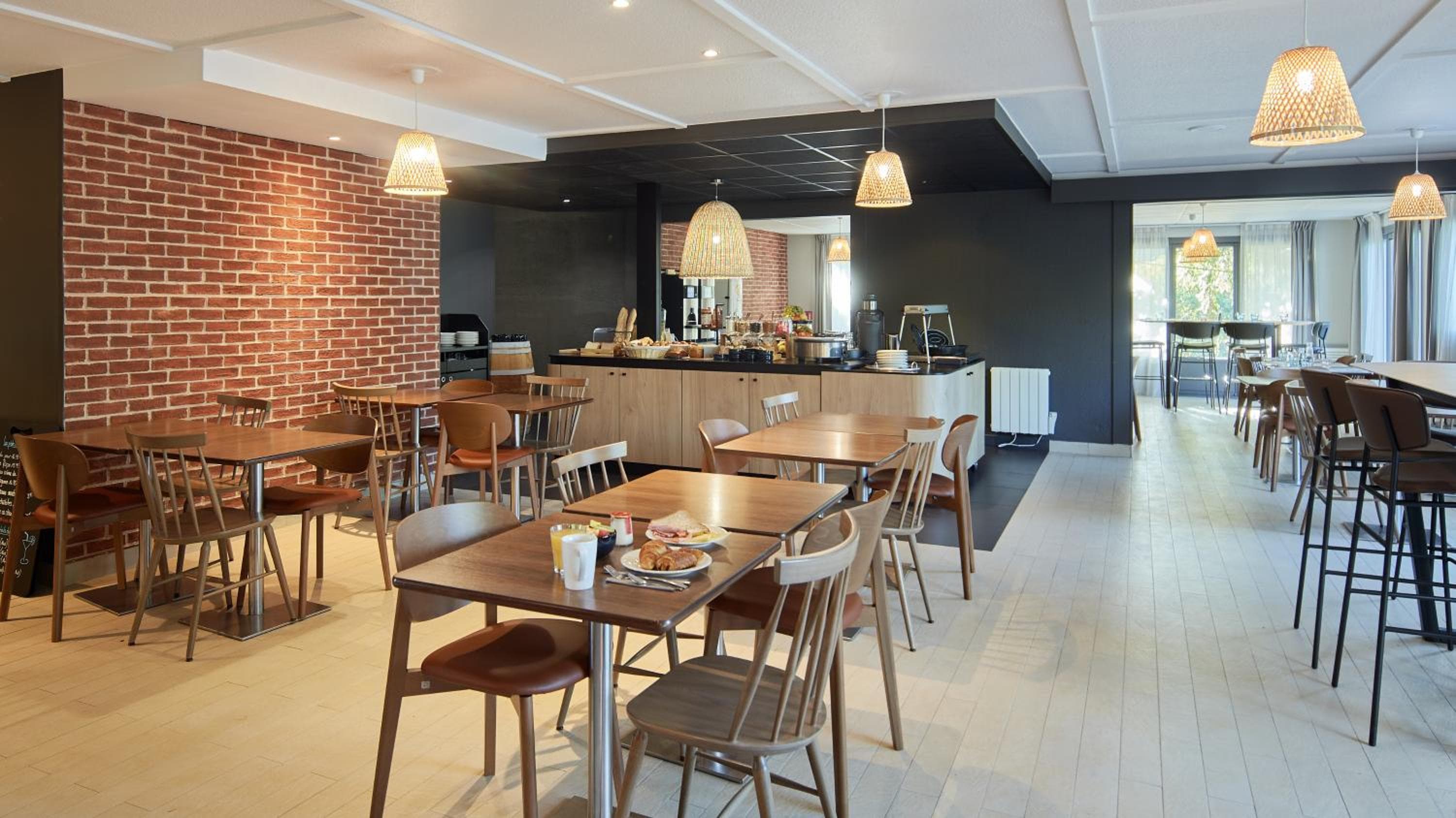 Campanile Cergy-Pontoise