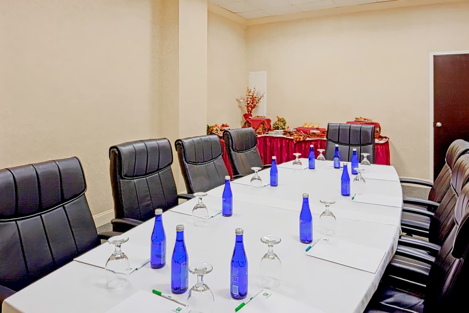 Holiday Inn Boston - Dedham Hotel & Conference Center