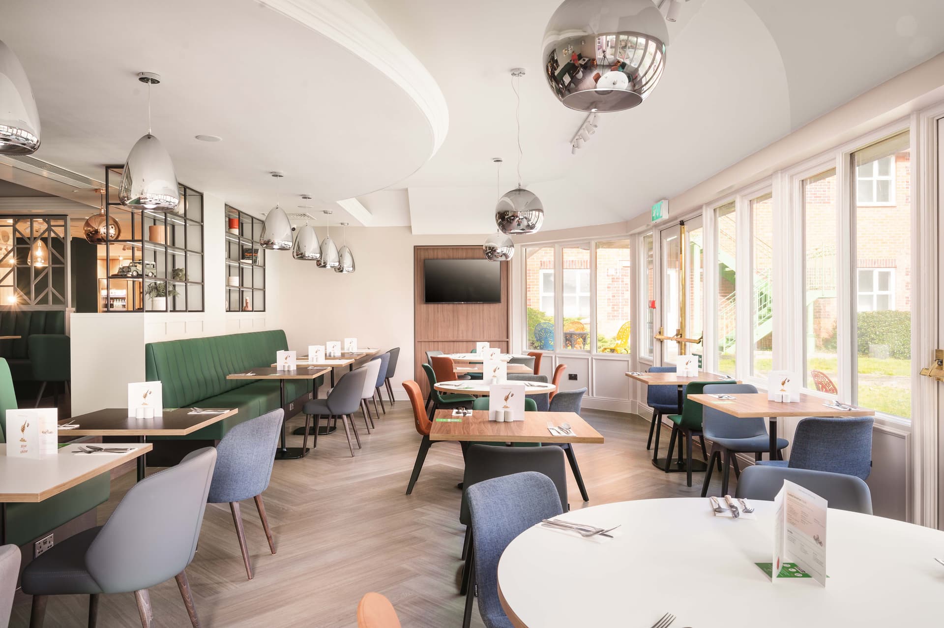 Holiday Inn Reading West, an IHG Hotel