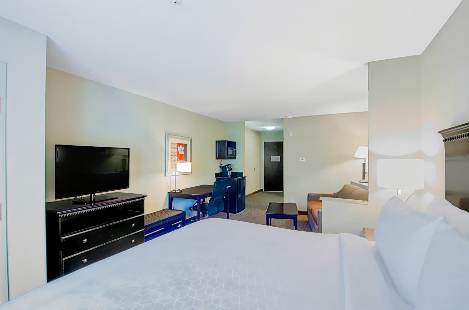 Holiday Inn Express & Suites Mobile West - I-65