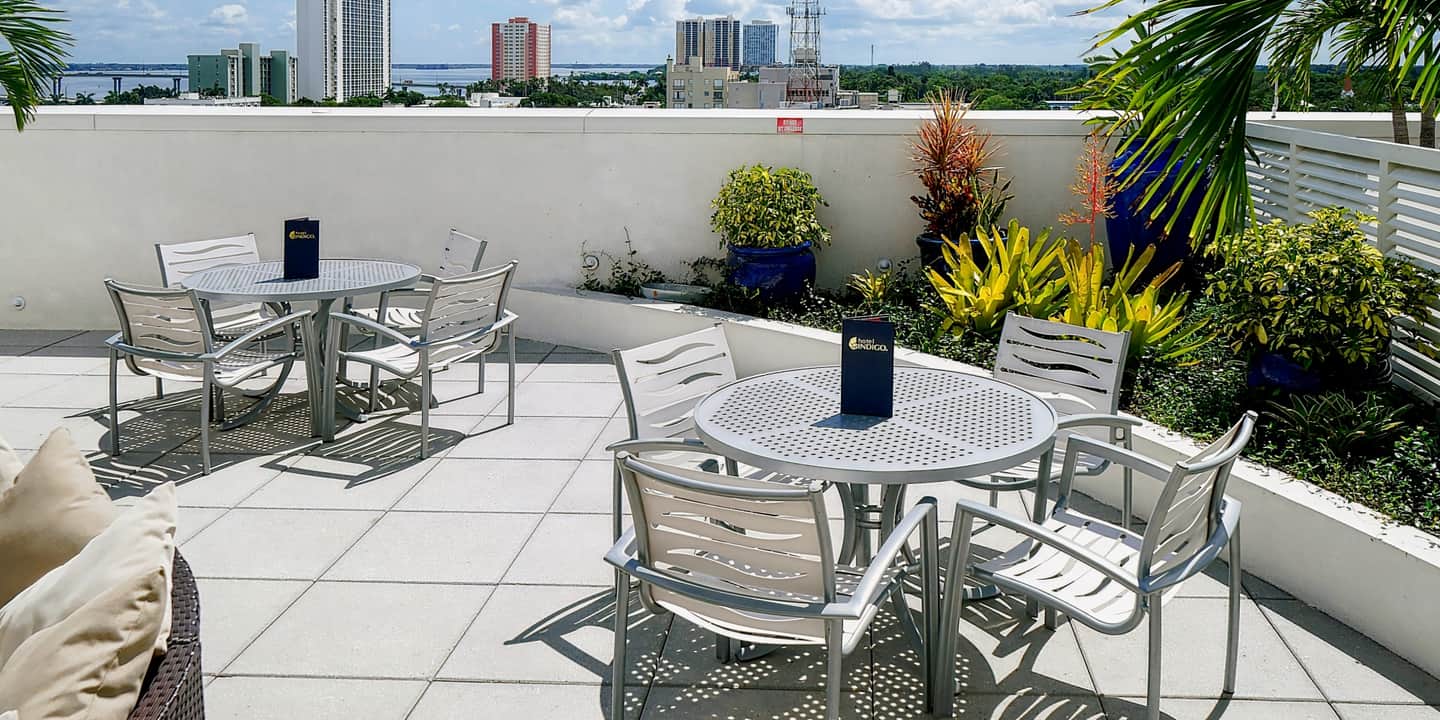 Hotel Indigo Fort Myers Downtown River District
