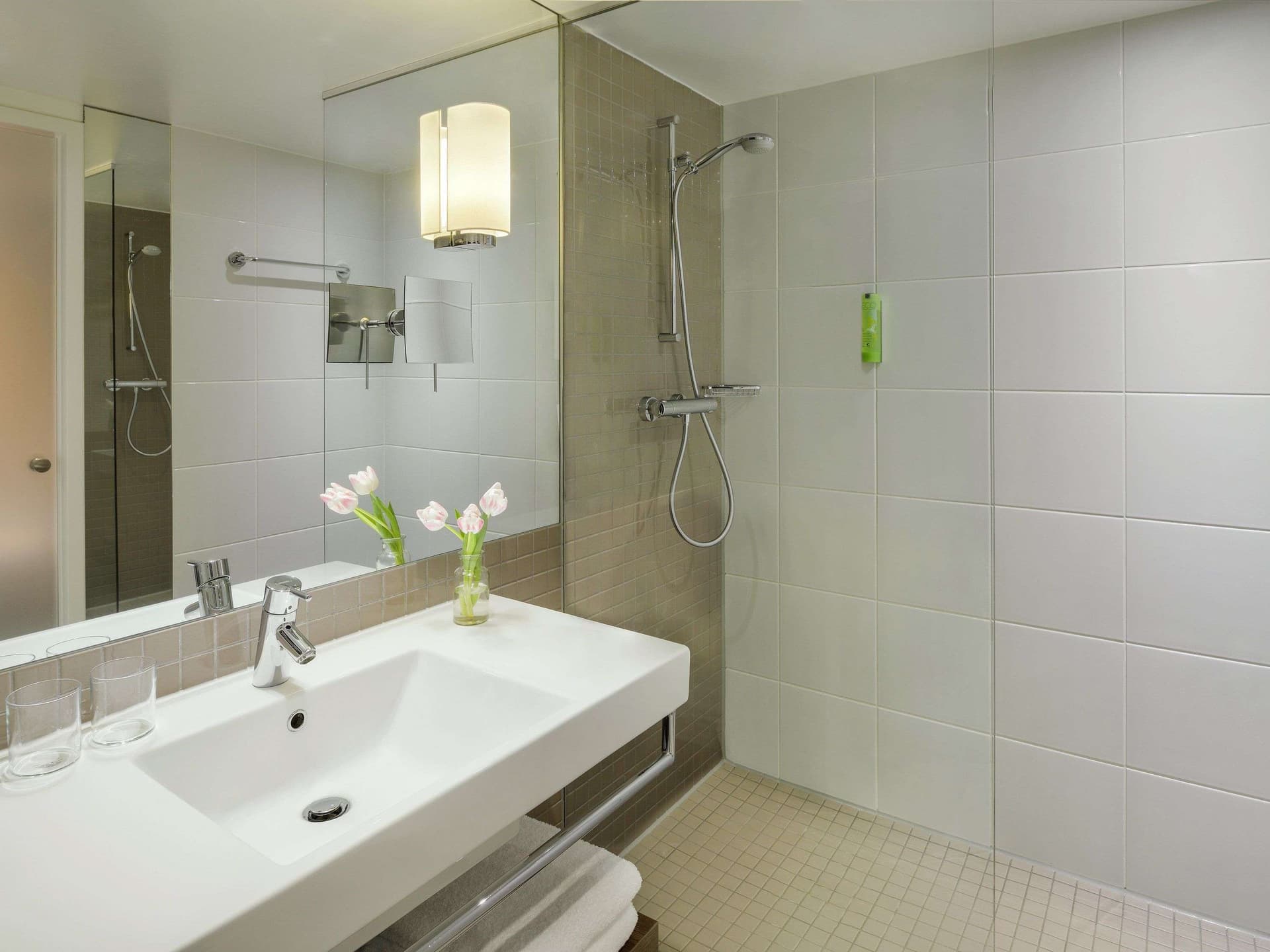 Mövenpick Hotel Amsterdam City Centre