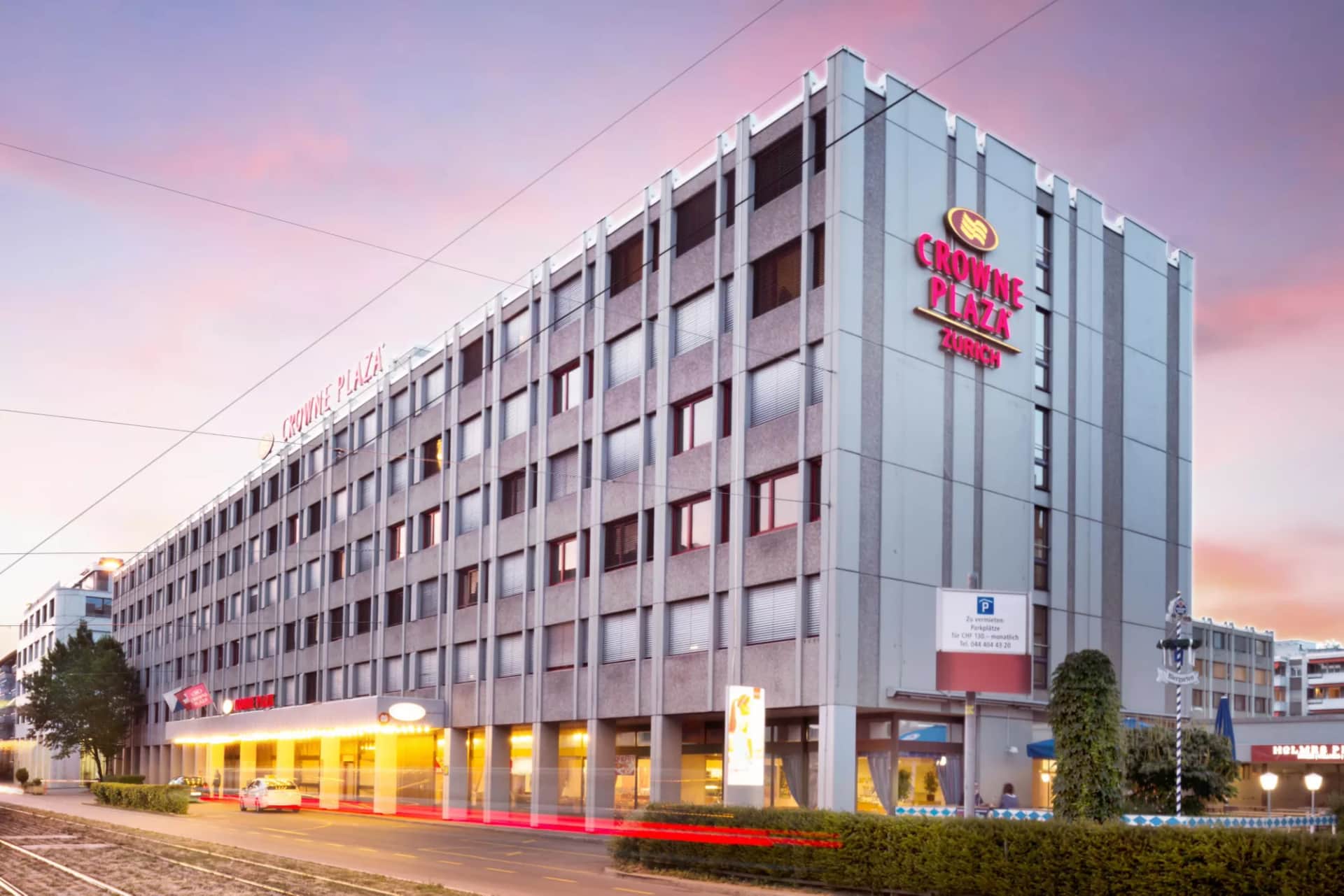 Crowne Plaza Zürich, an IHG Hotel
