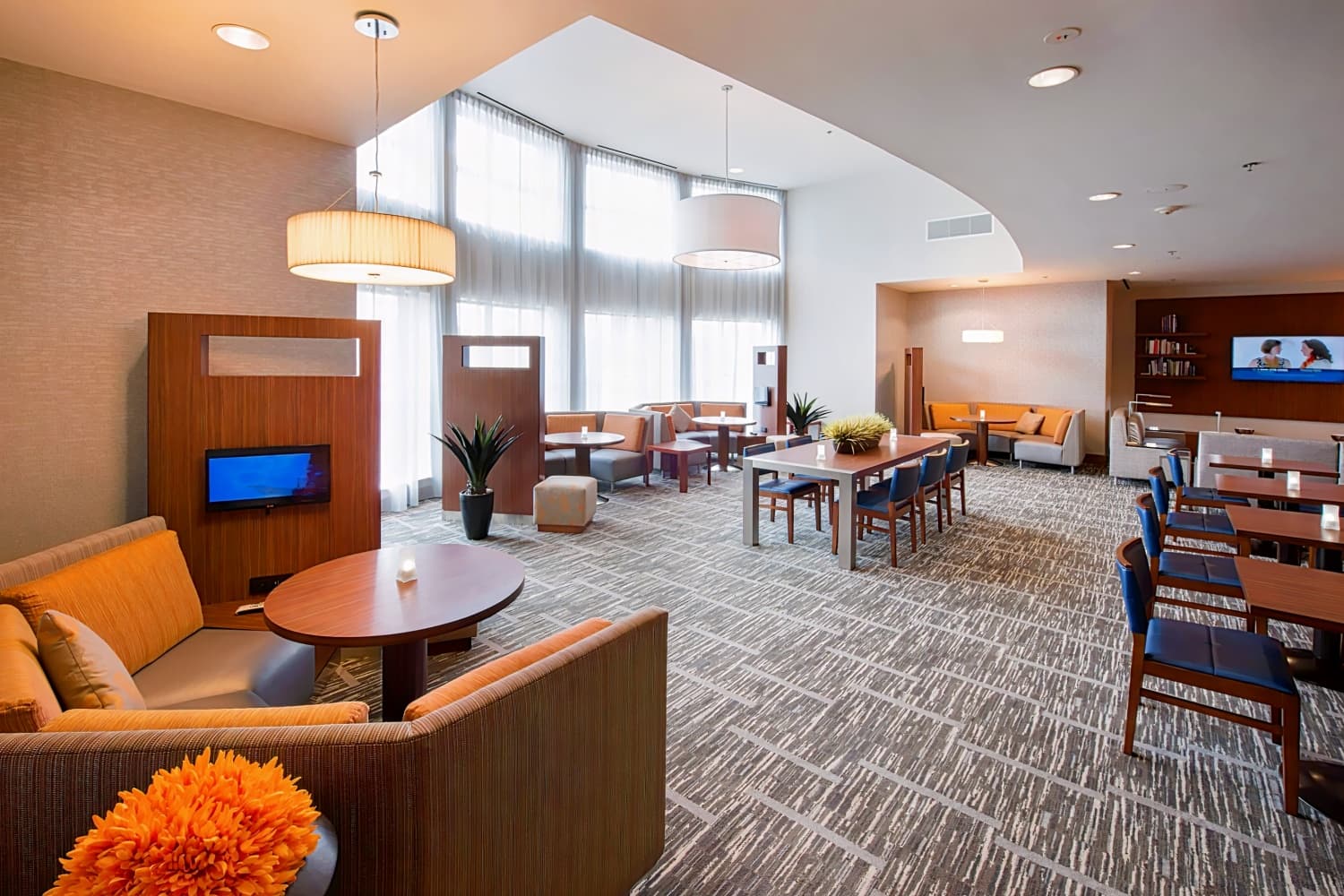 Courtyard by Marriott Canton