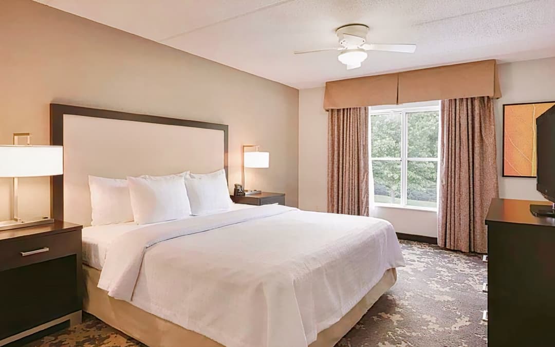 Homewood Suites by Hilton Charlotte Airport