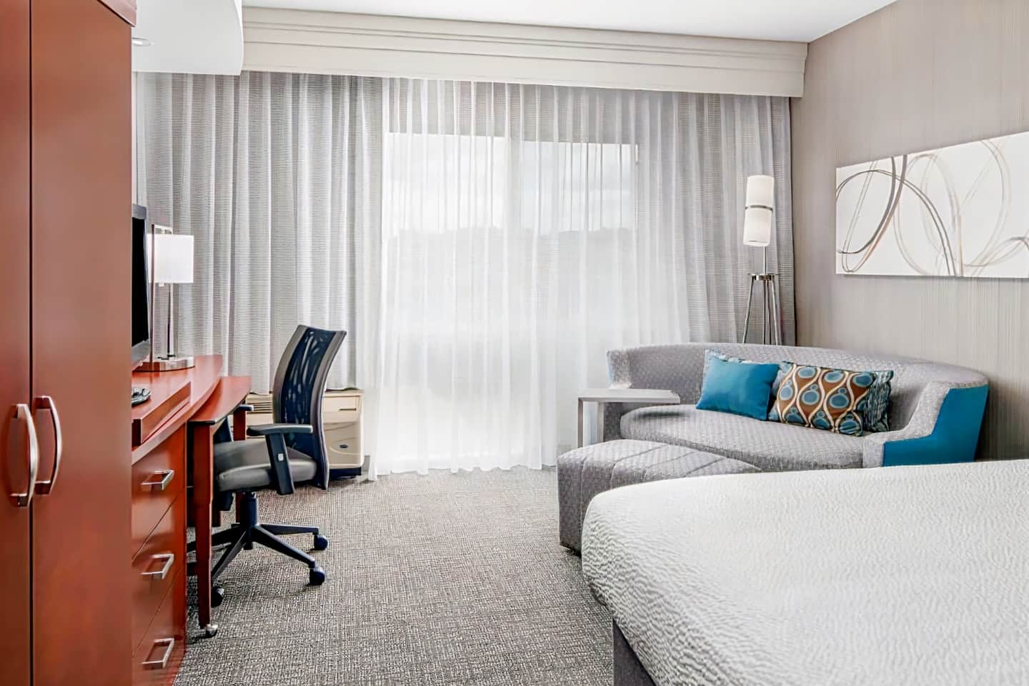 Courtyard by Marriott Raleigh North/Triangle Town Center