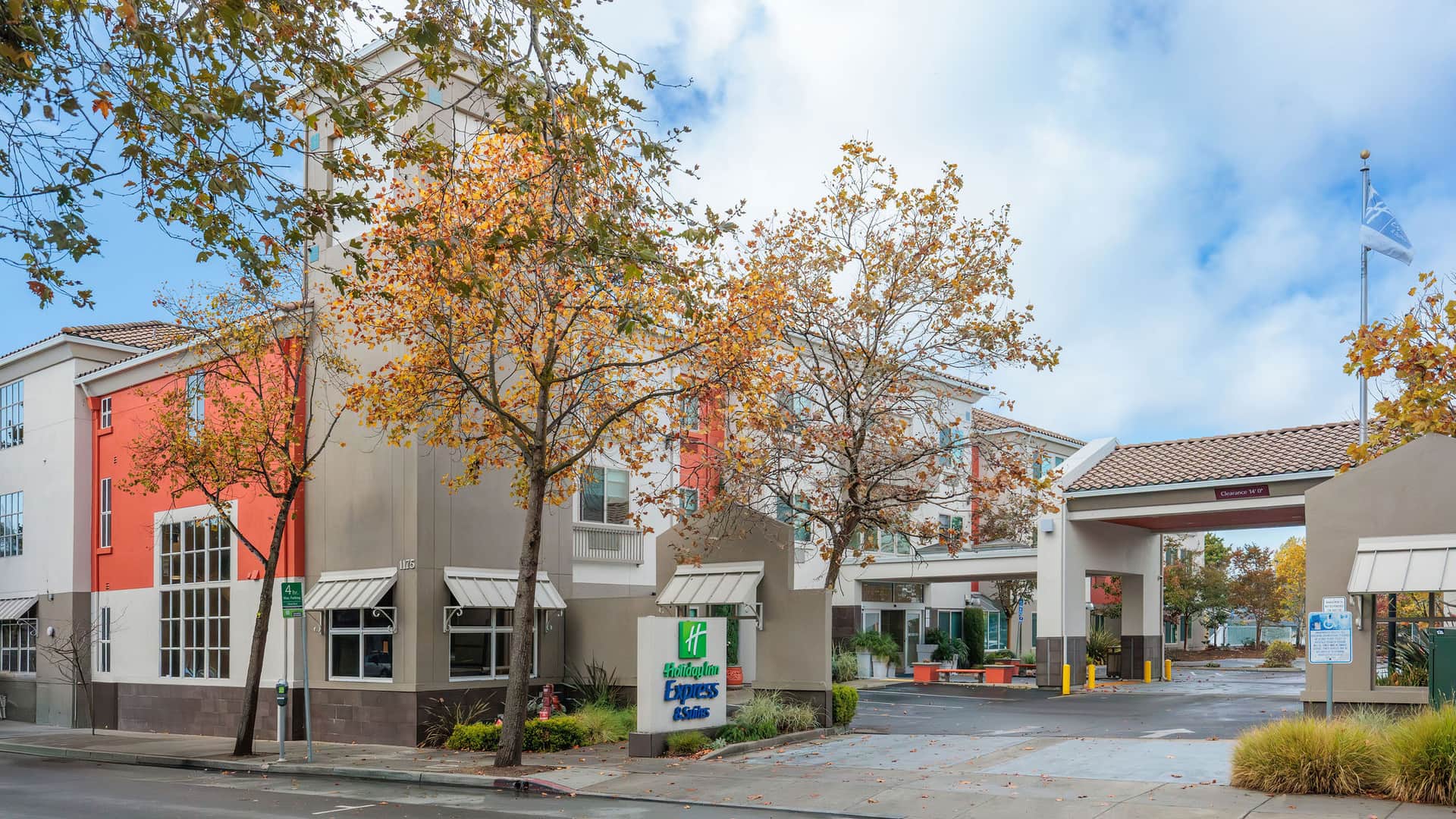 Holiday Inn Express Berkeley