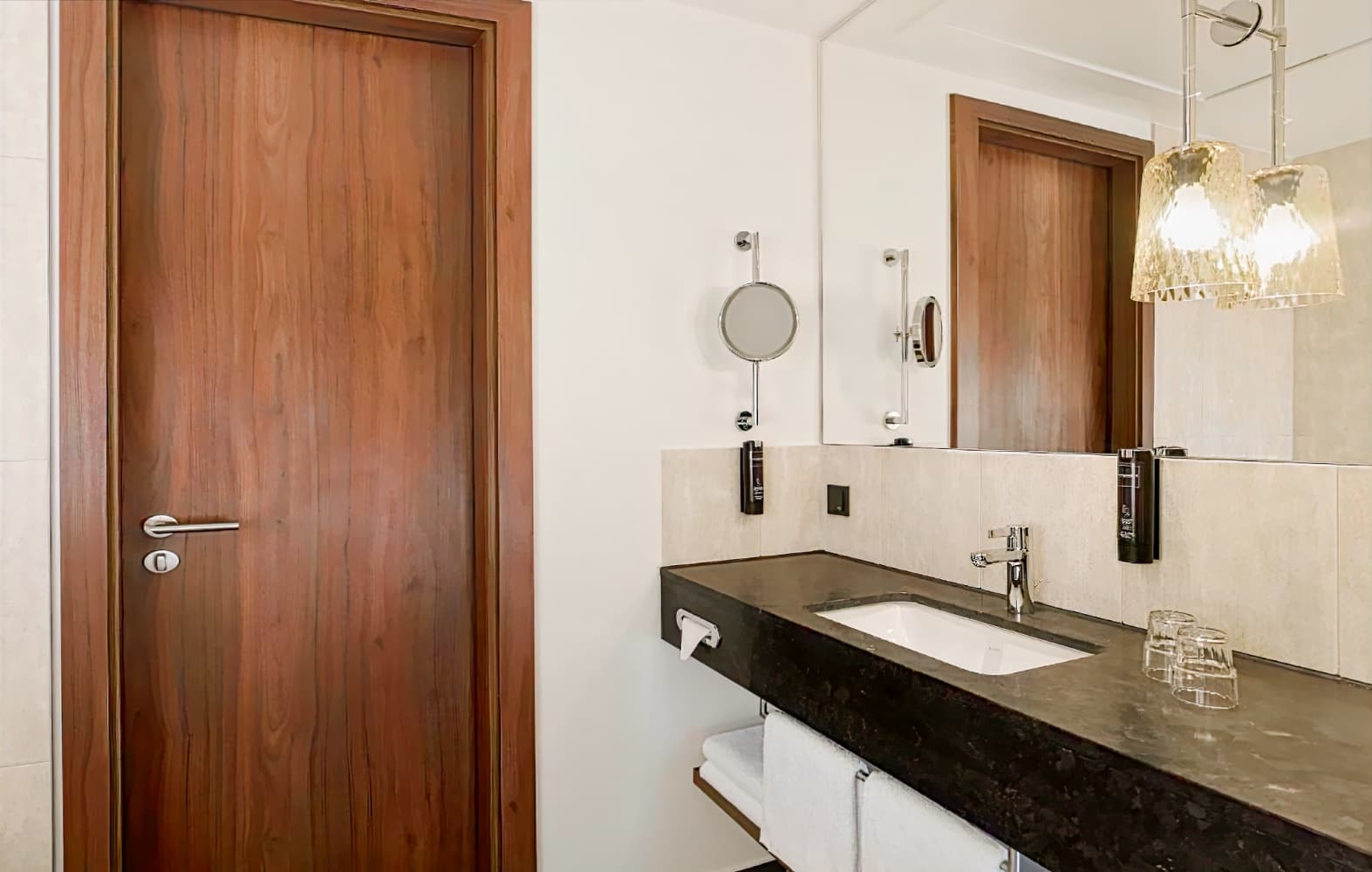 Hotel Reichshof Hamburg