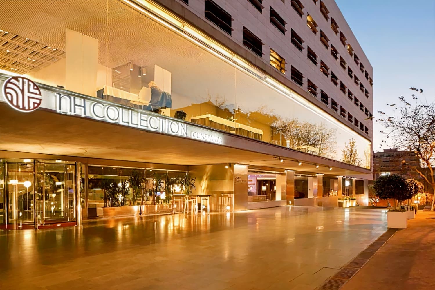 NH Collection Barcelona Constanza