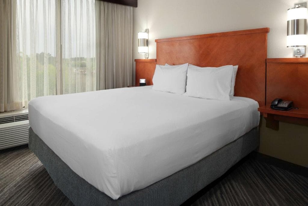 Candlewood Suites Cincinnati Northeast