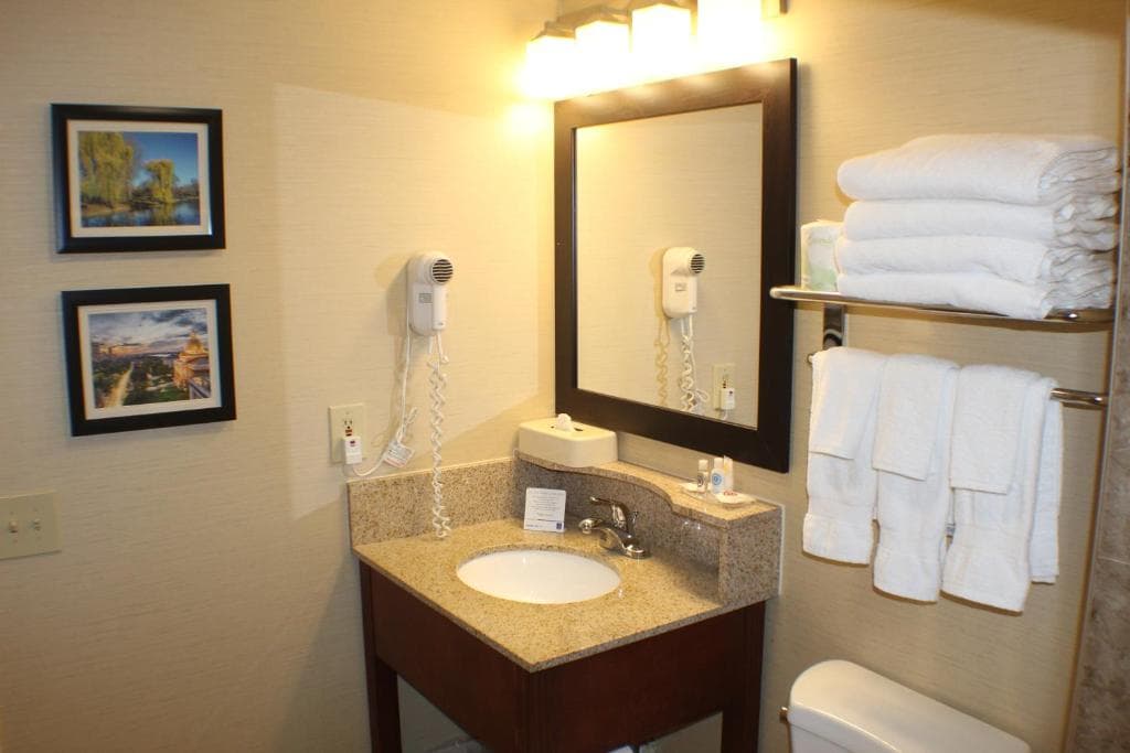 Comfort Inn Rockland - Boston