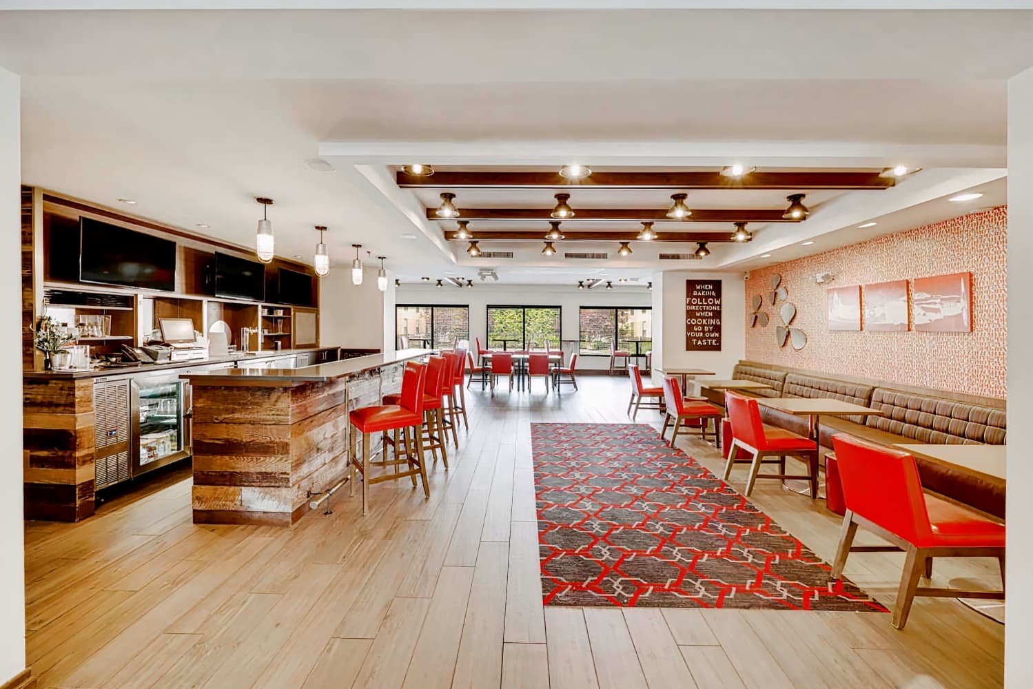 The Crossroads Hotel - Newburgh, Ascend Hotel Collection