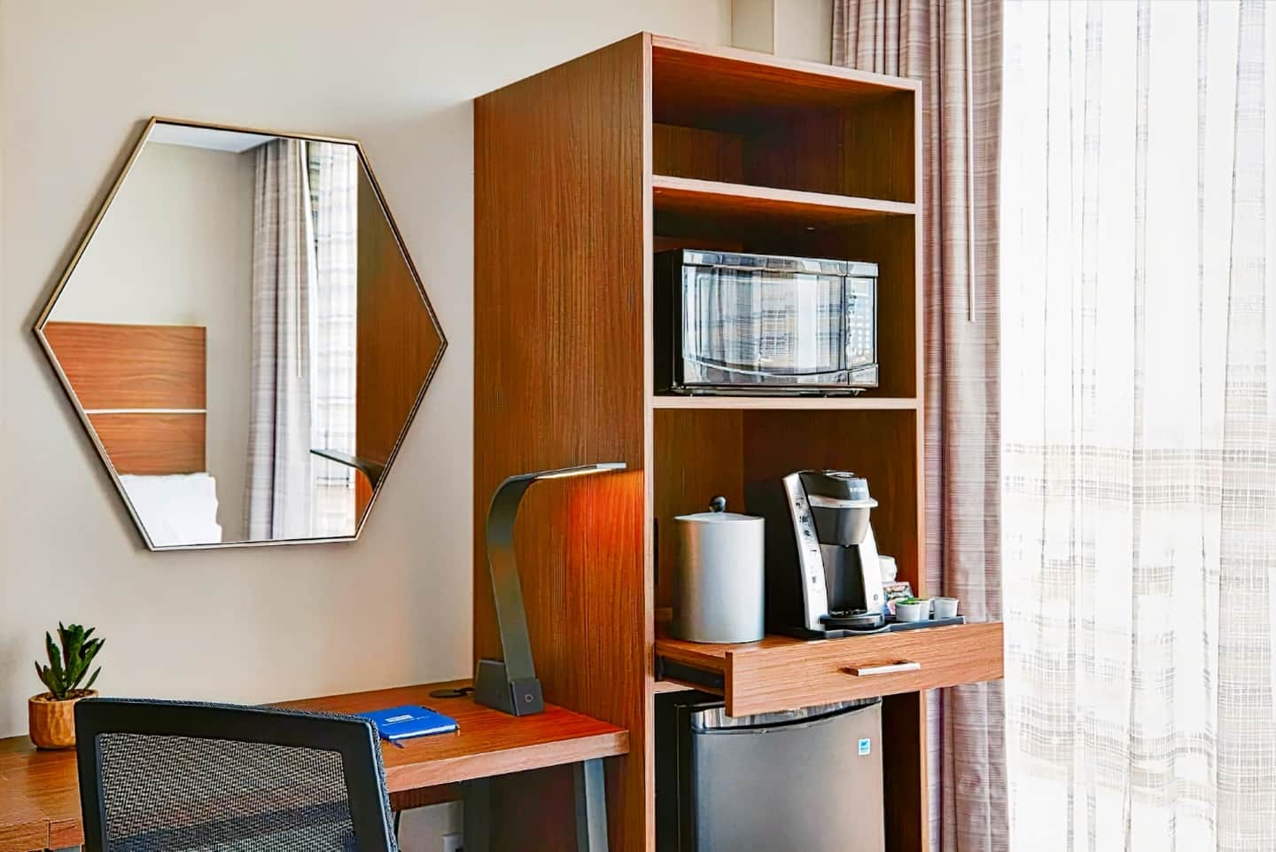 Holiday Inn Express Nyc Brooklyn - Sunset Park