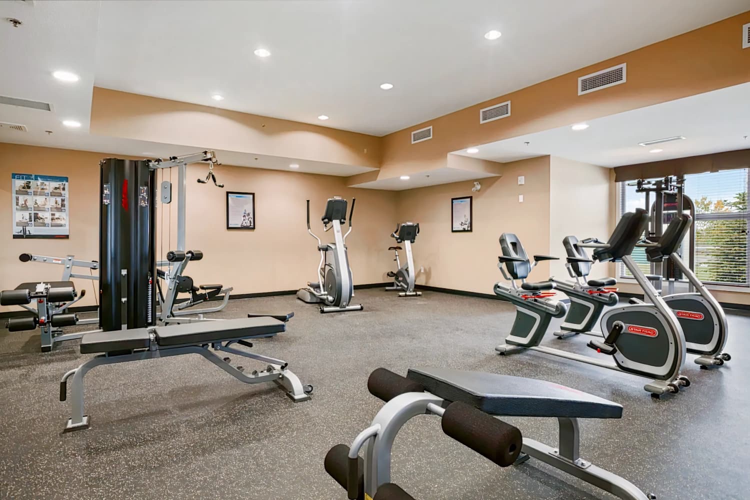 Microtel Inn & Suites by Wyndham Blackfalds Red Deer North