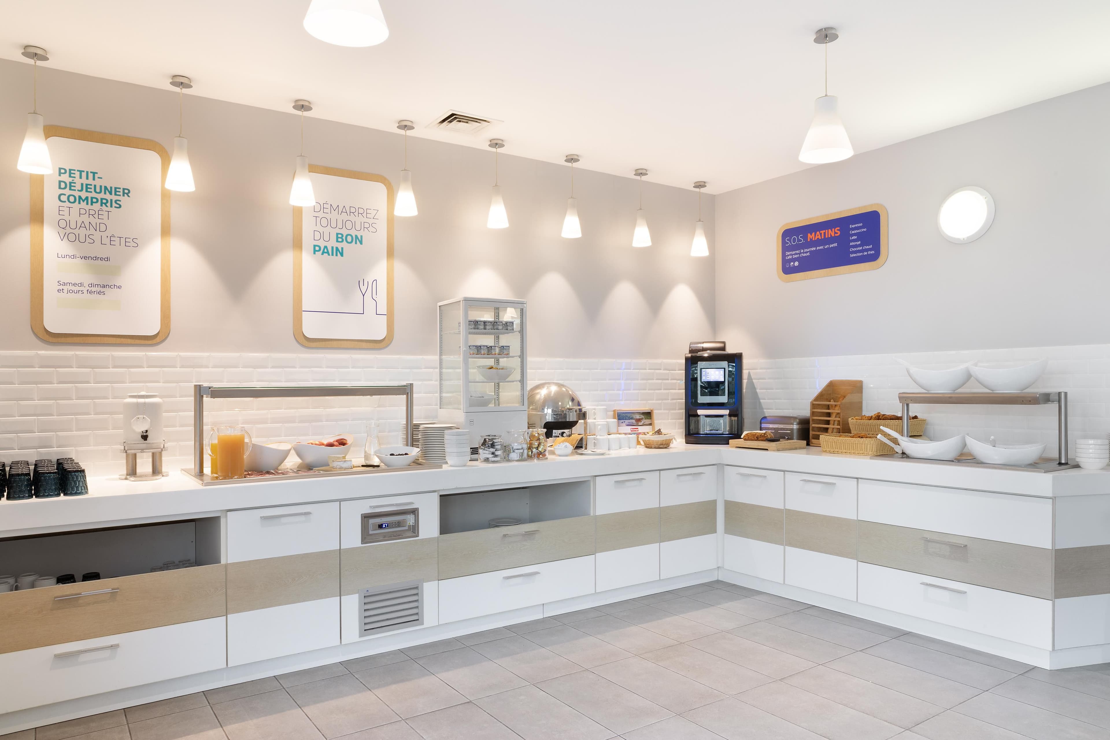 Holiday Inn Express - Marseille Airport, an IHG Hotel