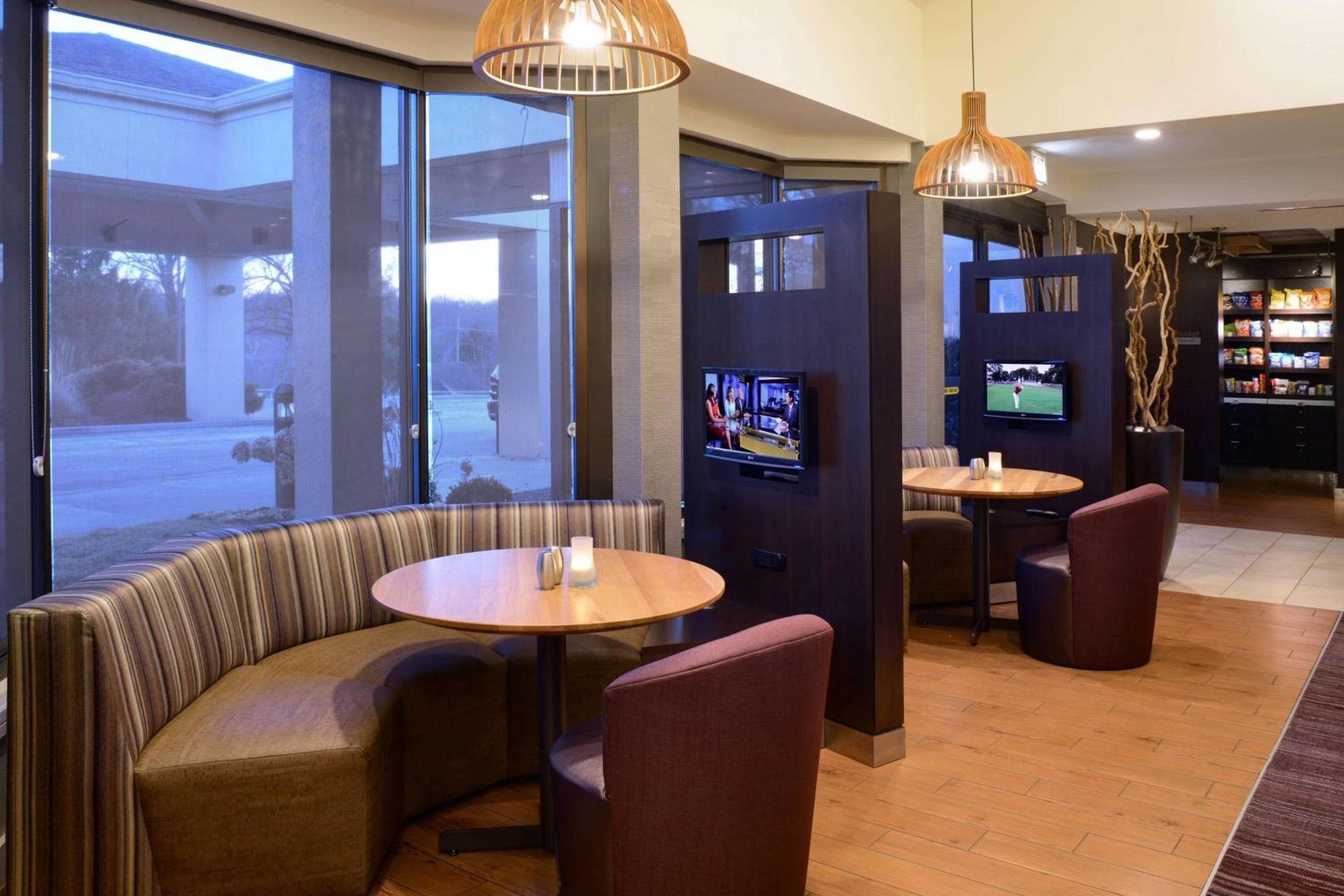 Sonesta Select Kansas City South Overland Park