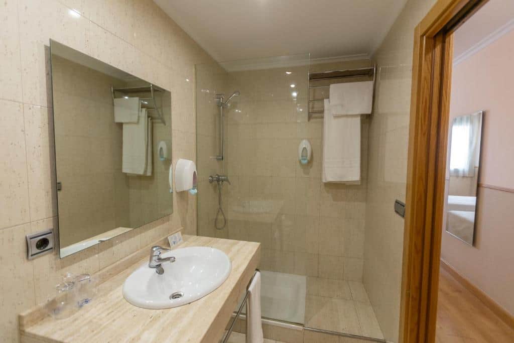 Hotel Andamur San Román