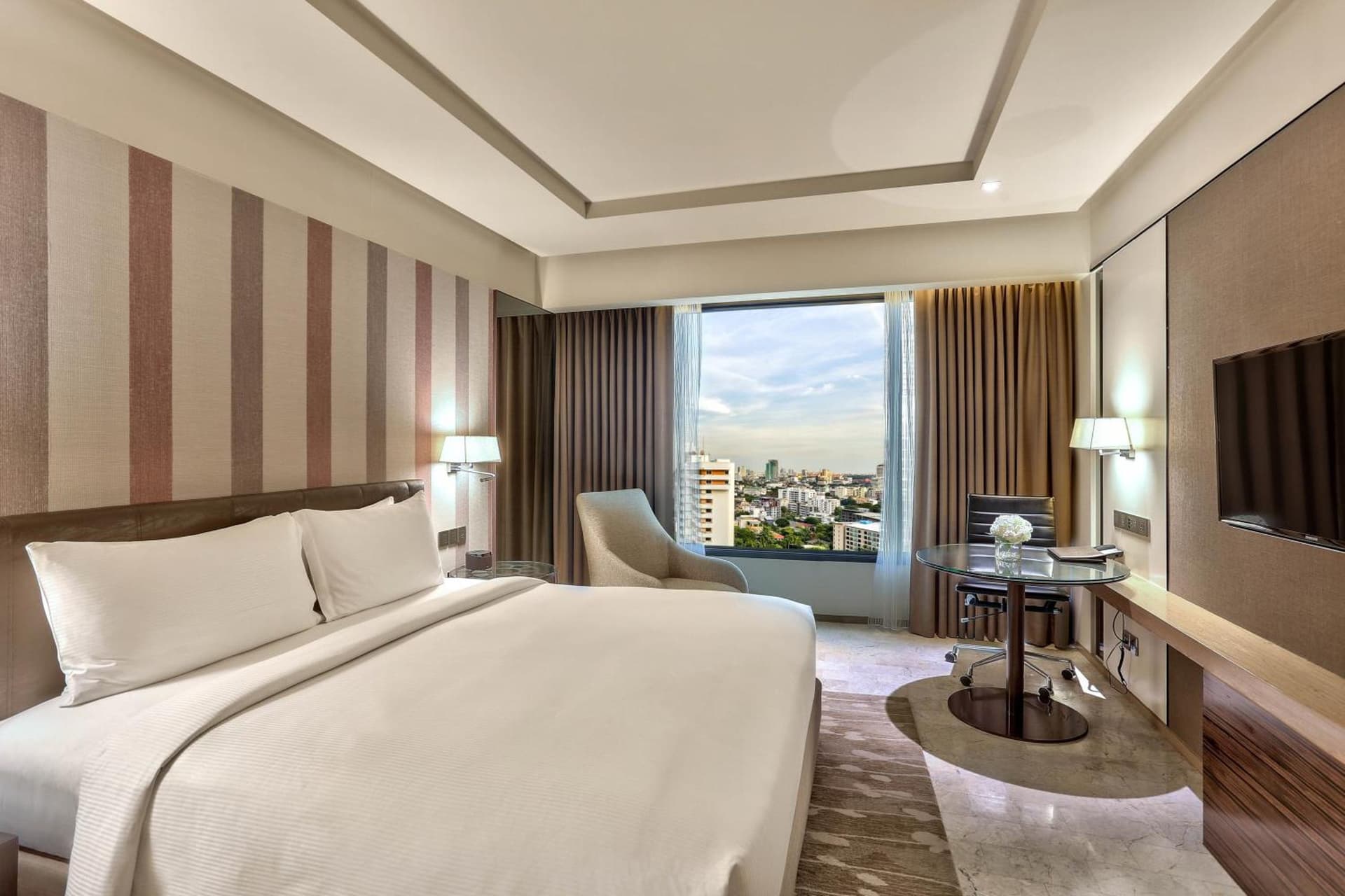 DoubleTree by Hilton Sukhumvit Bangkok