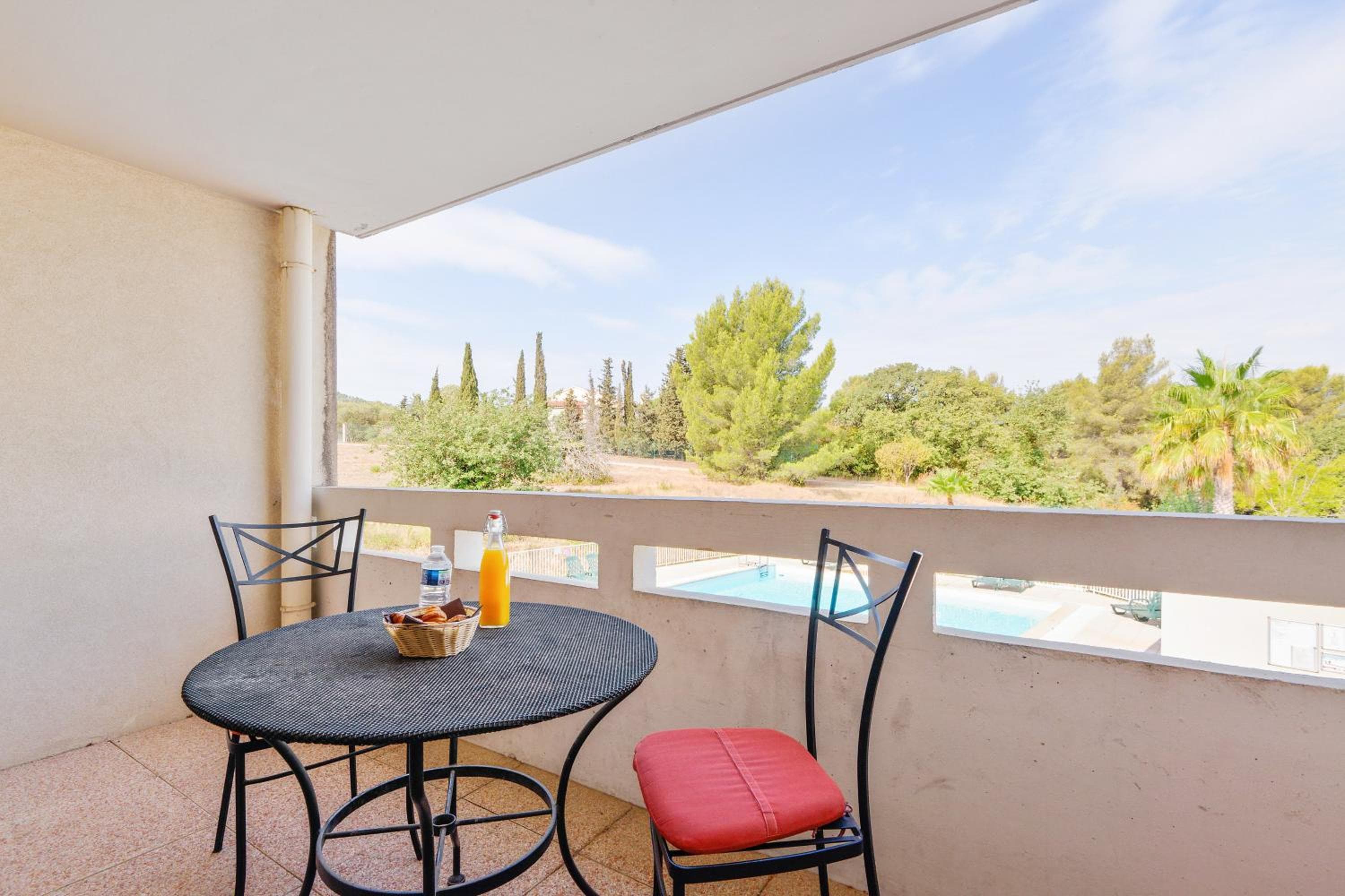 Zenitude Hôtel-Résidences Toulon Six Fours