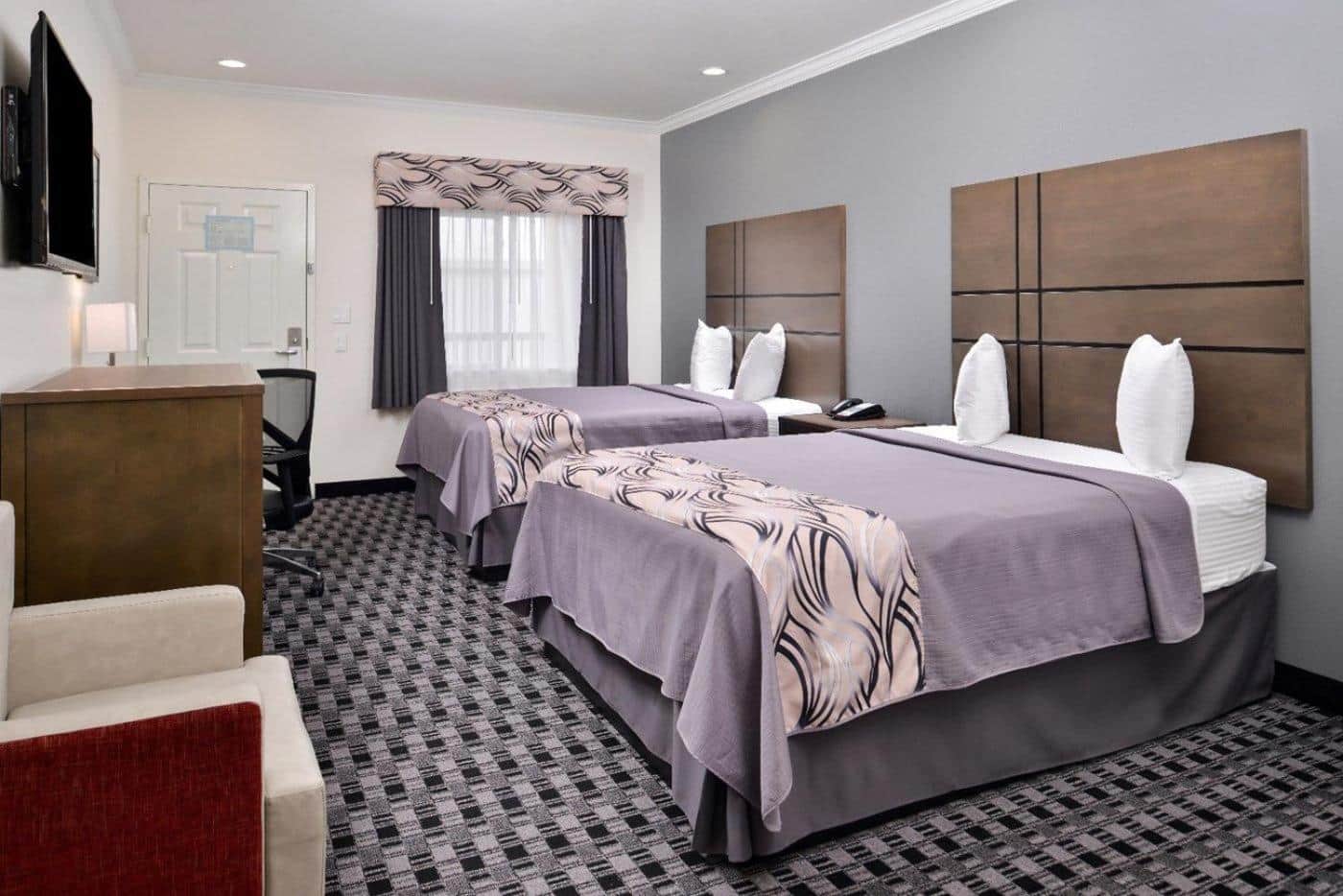Crystal Inn & Suites IAH Humble